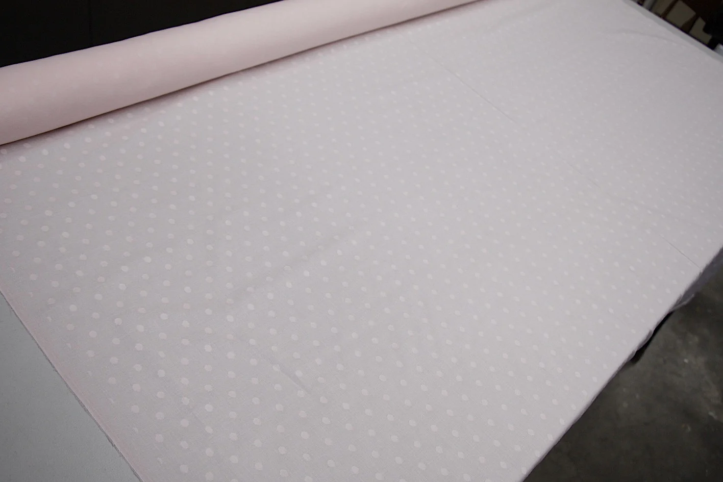 Pink Holiday Spot - Image 3