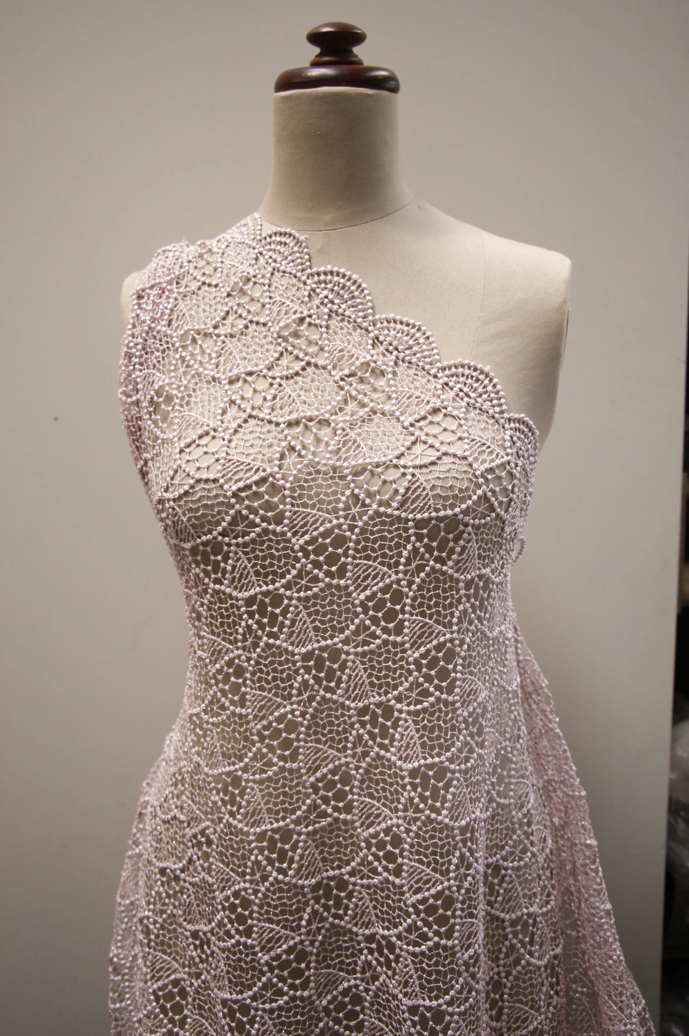 Pink Spot Guipure Lace - Image 5