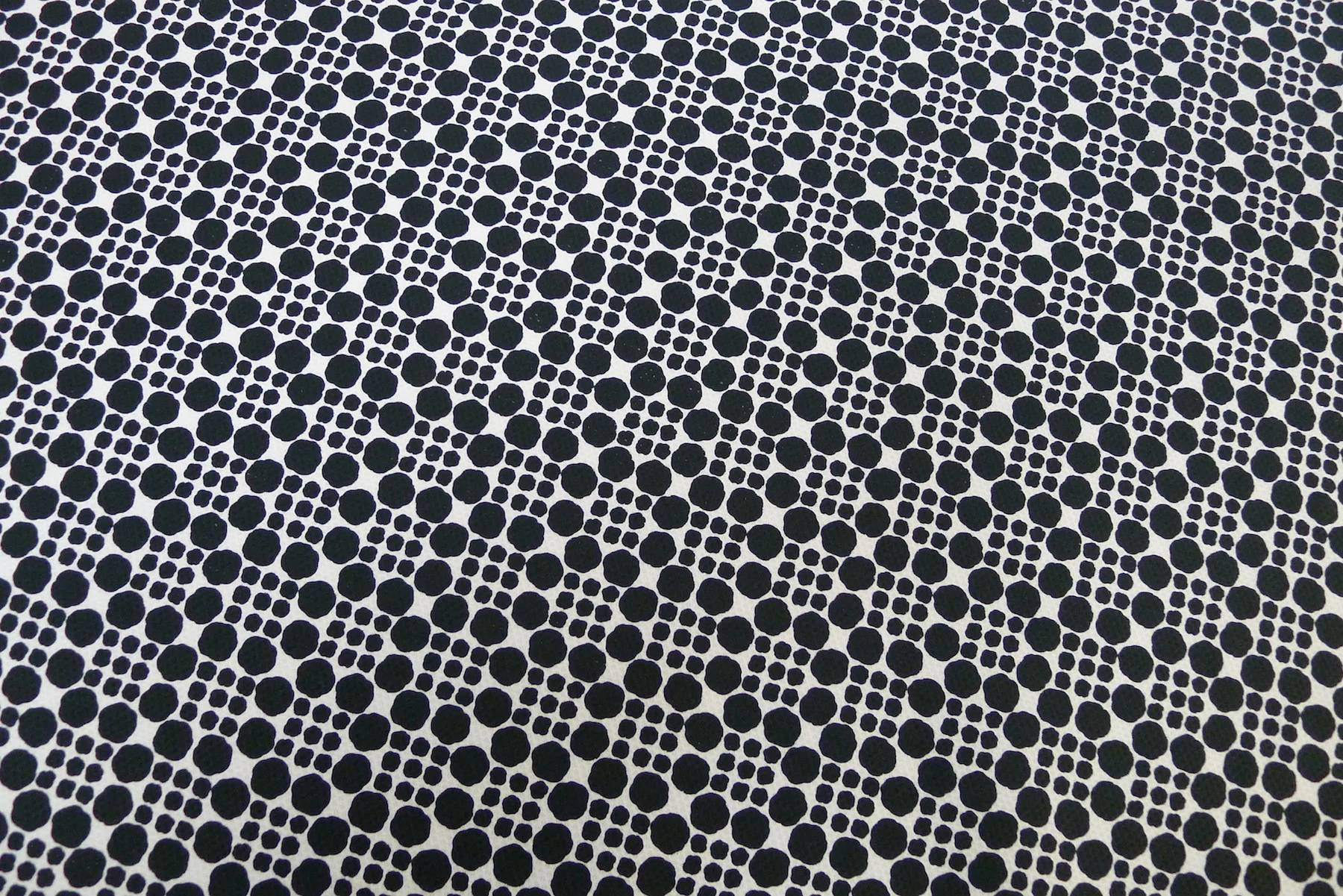 Pique Dots - Image 2