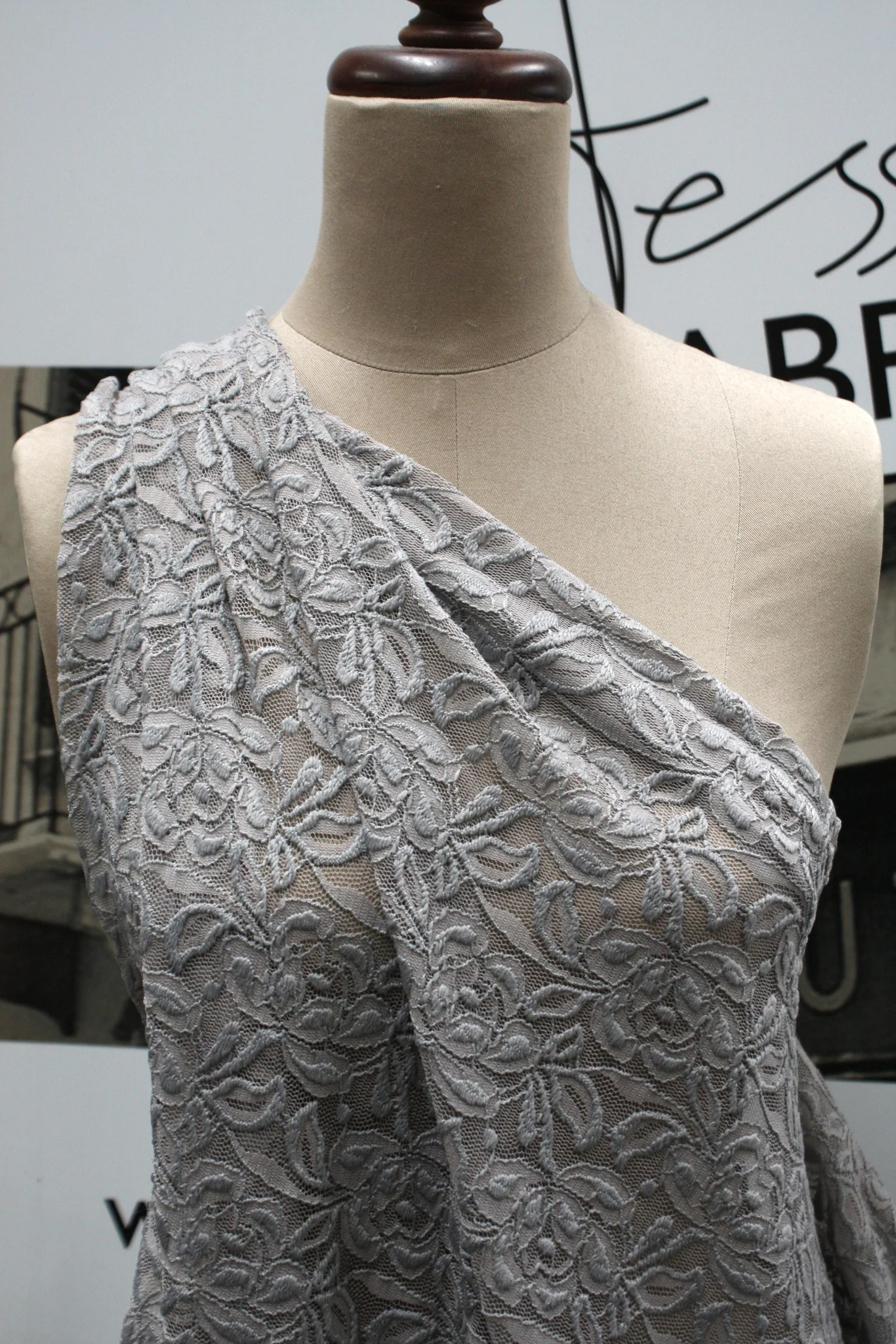 Platinum Crepe Lace - Image 5