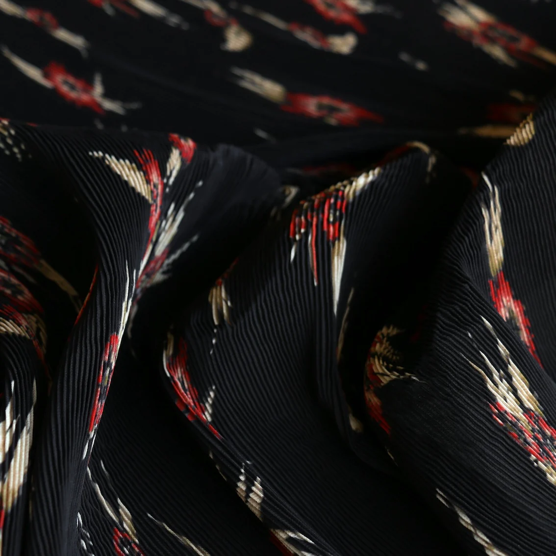 Plisse Giardino - Black/Floral Georgette - Image 3