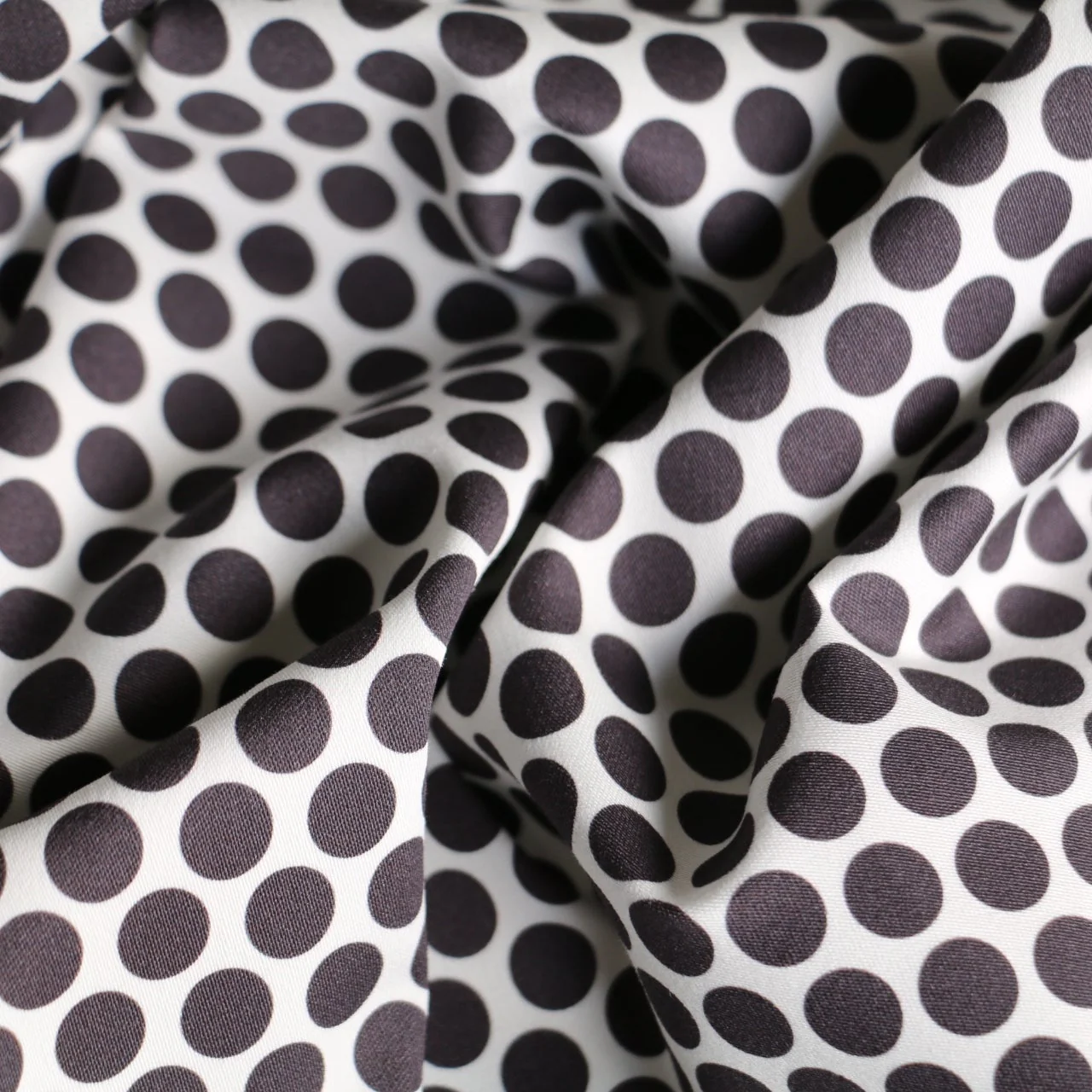 Polkadot Storm - Image 2