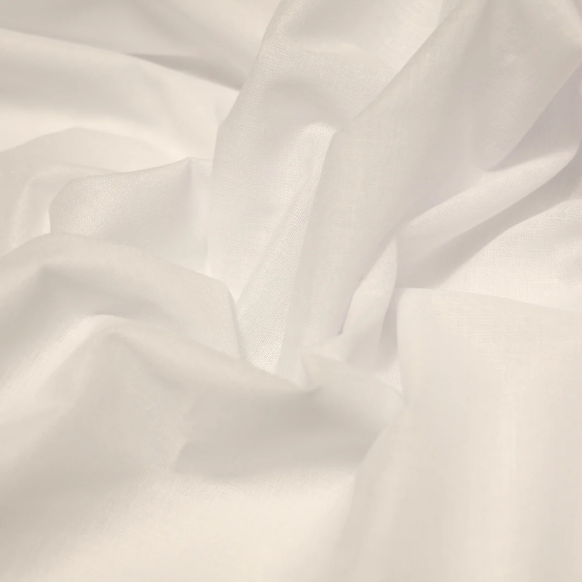 Poly/Cotton Woven Interfacing - White - Image 2