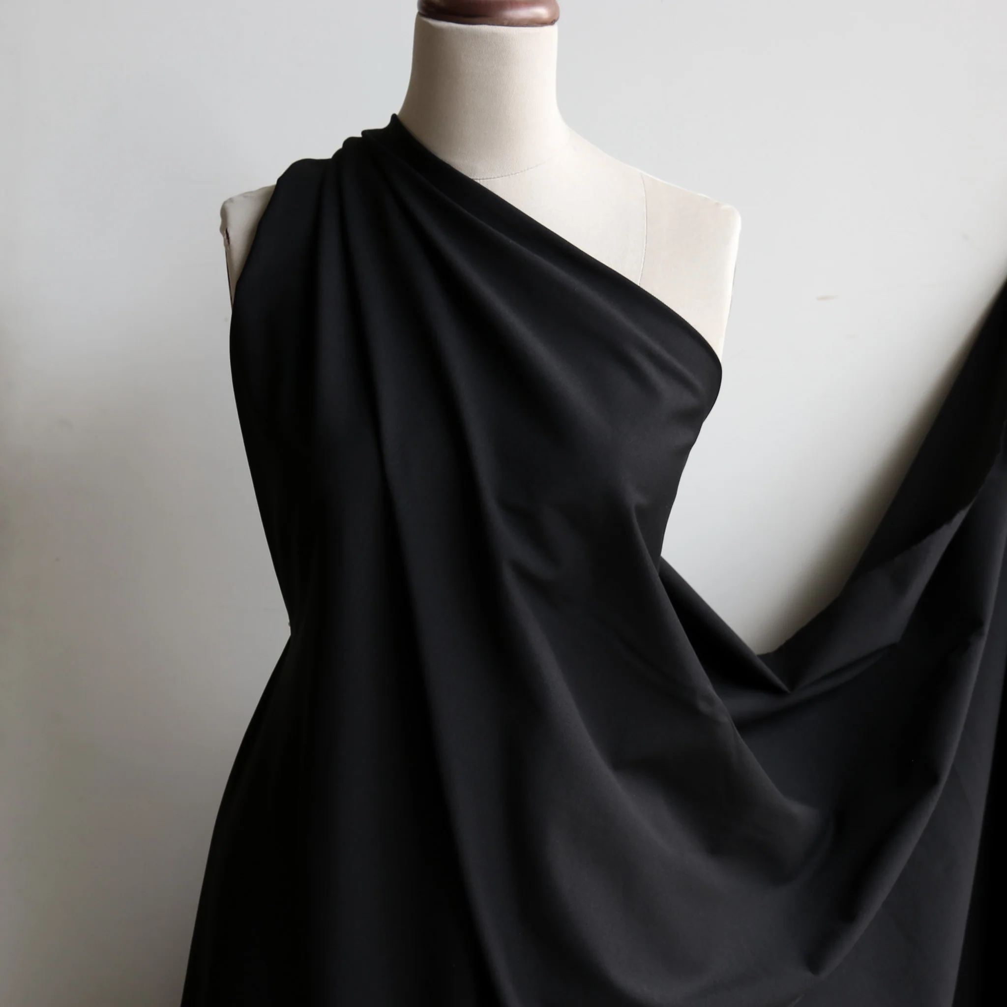Ponte Black Lightweight Ponti - Image 4