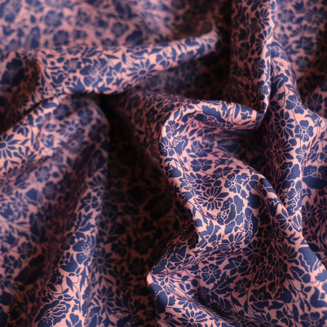 Poppy Day Liberty Tana Lawn⢠- Image 2
