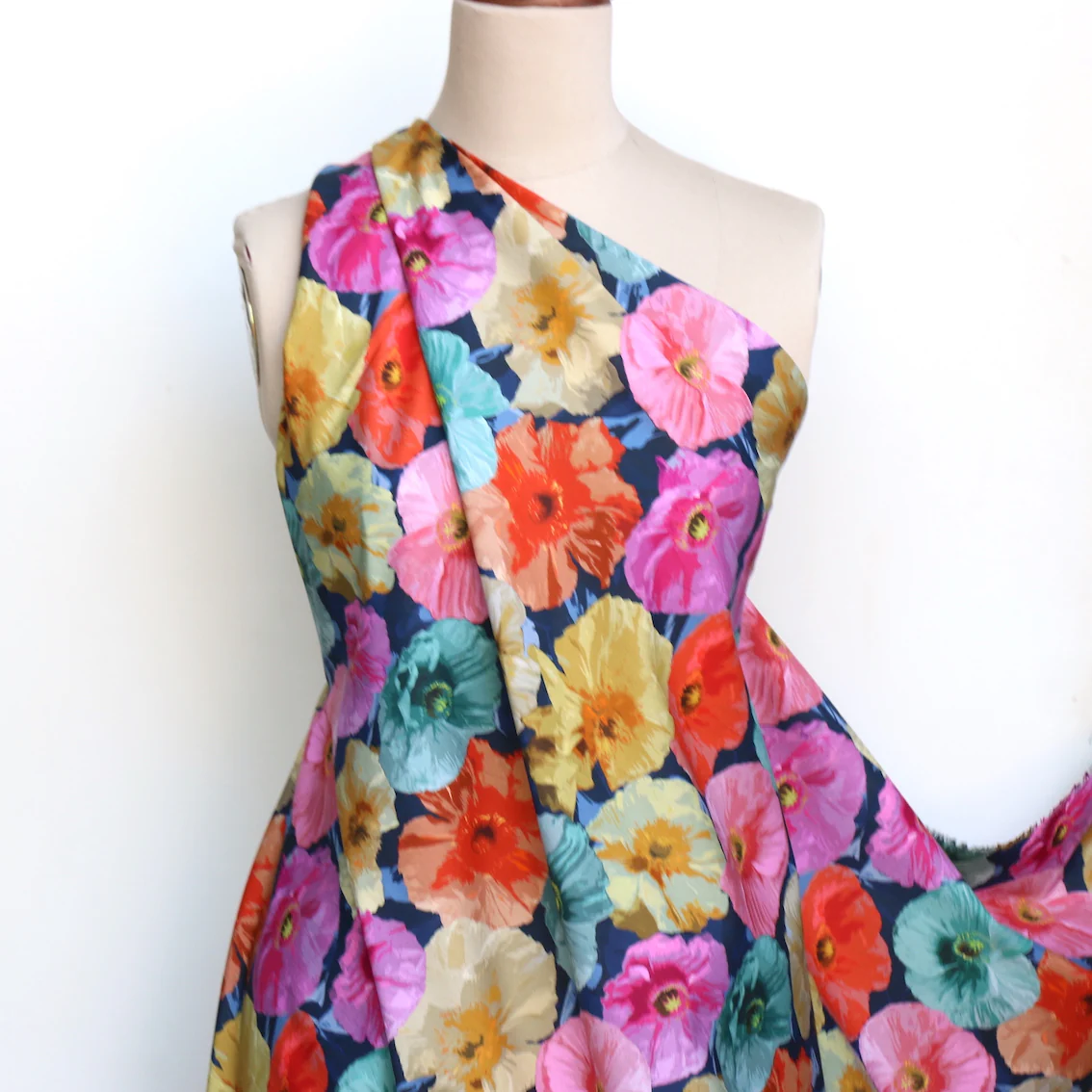 Poppy Wonder Multi Liberty Tana Lawn™ - Image 5
