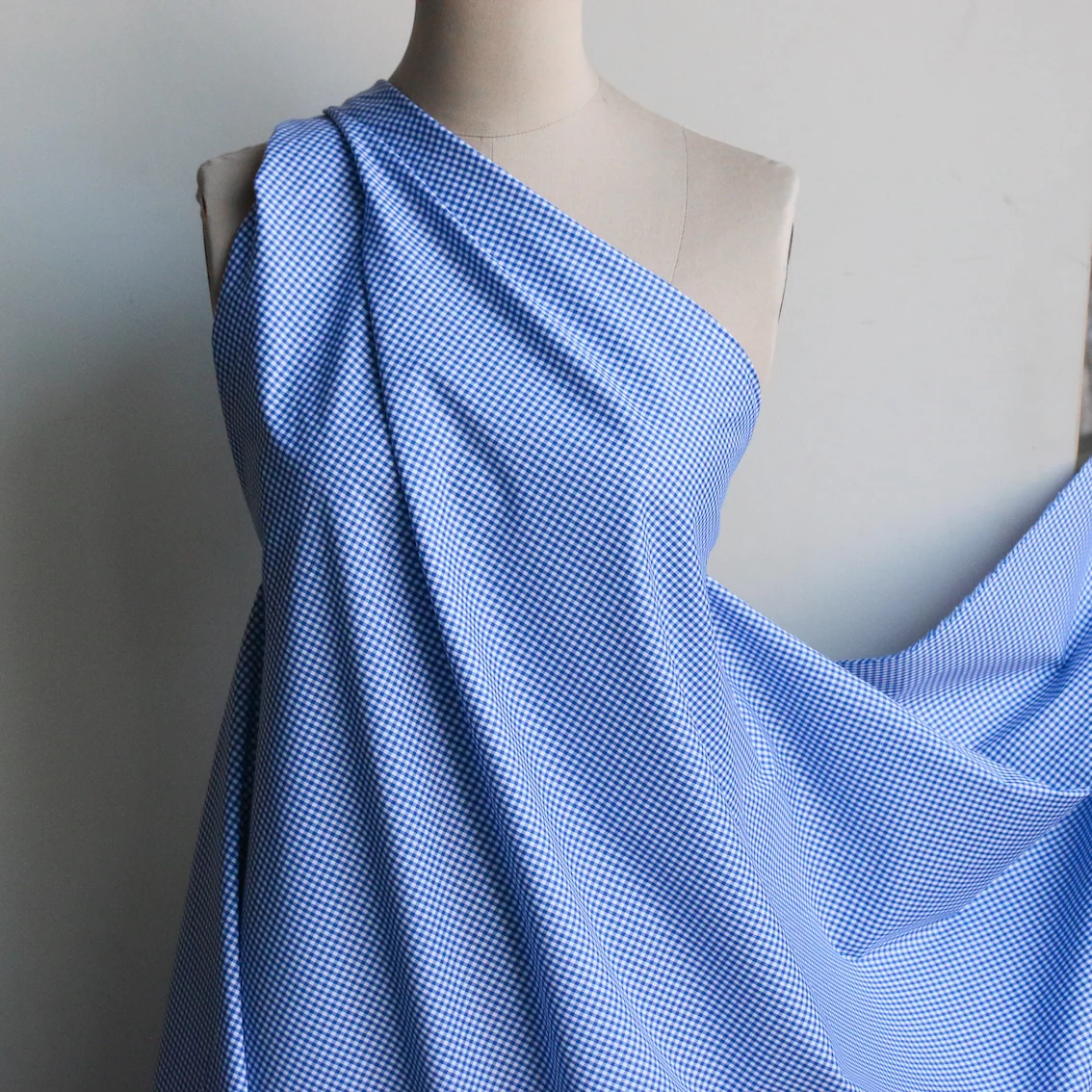 Positano Blu Gingham Shirting - Image 4