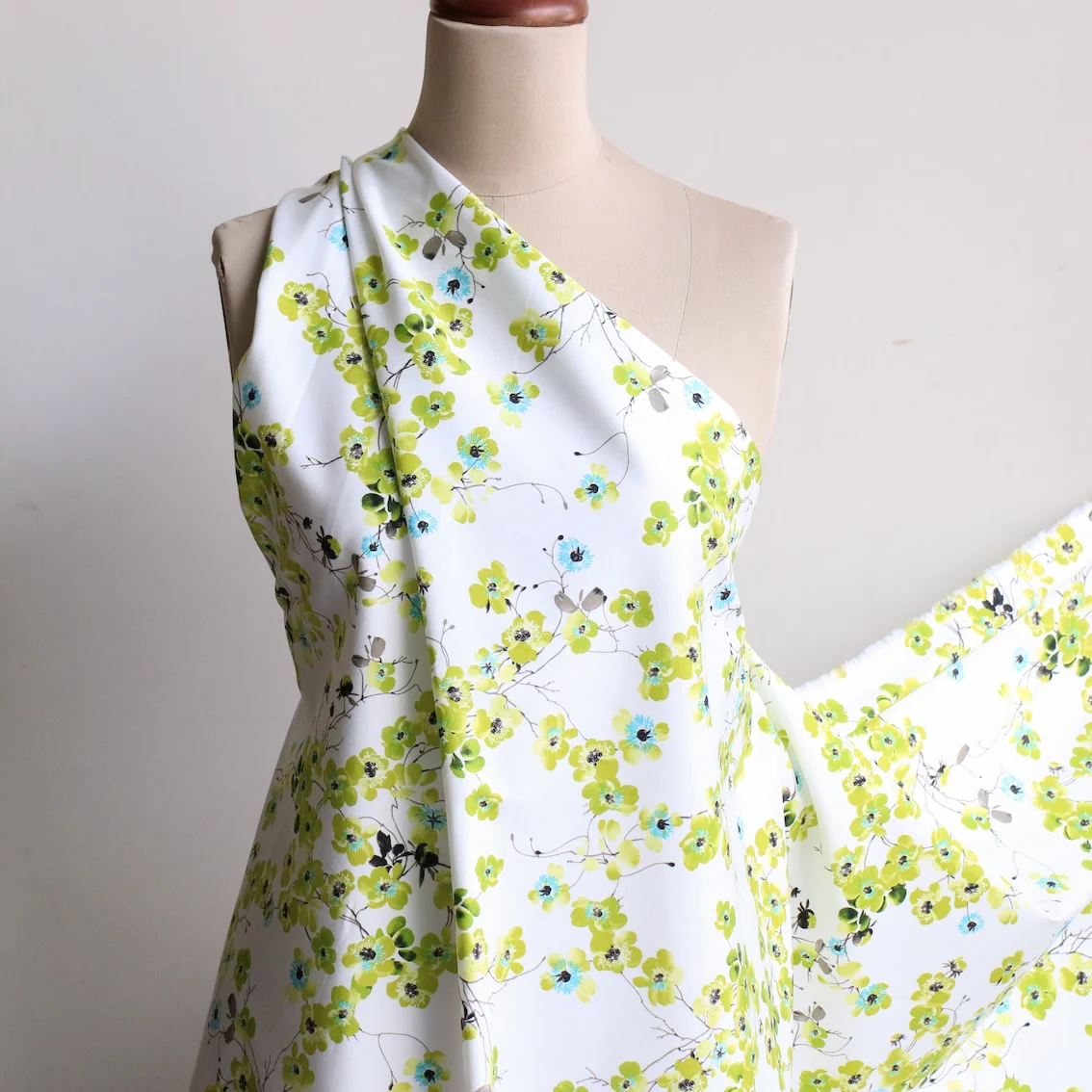 Primavera Green Stretch Cotton - Image 5