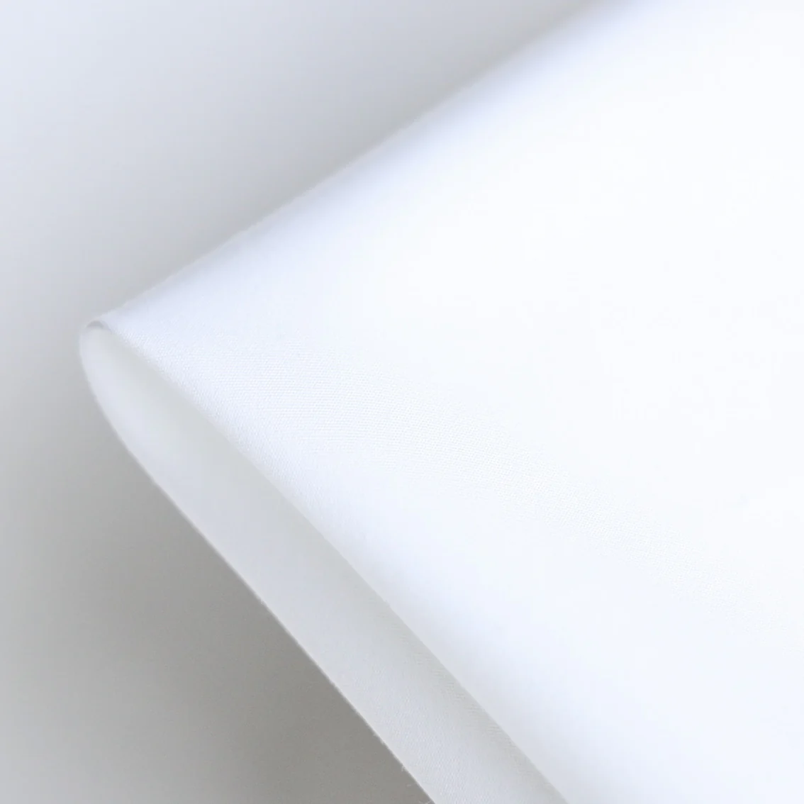 Primo White Poplin