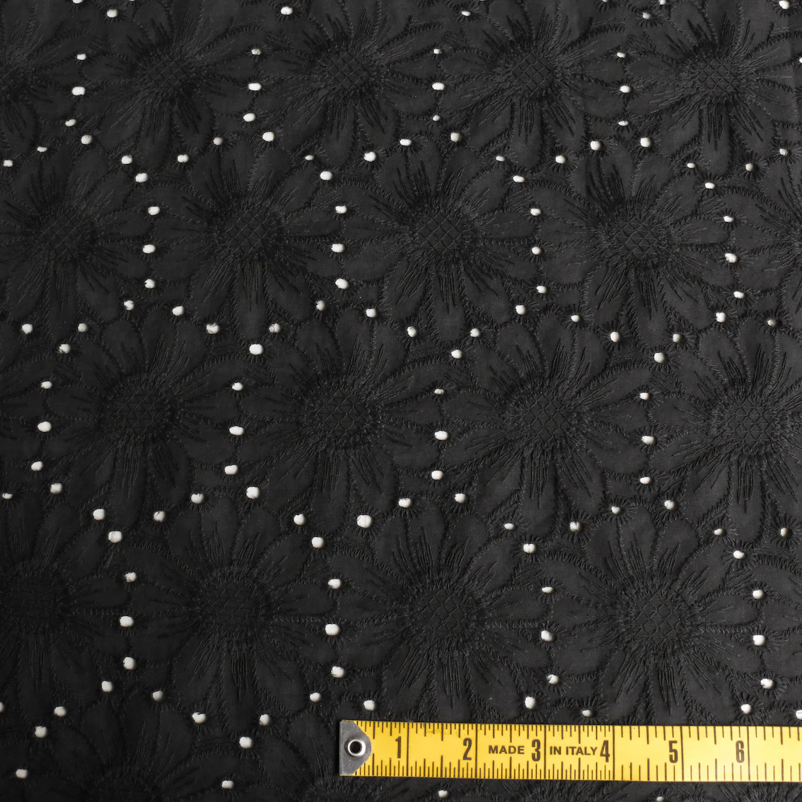 Provence Black - Broderie Anglaise - Image 3