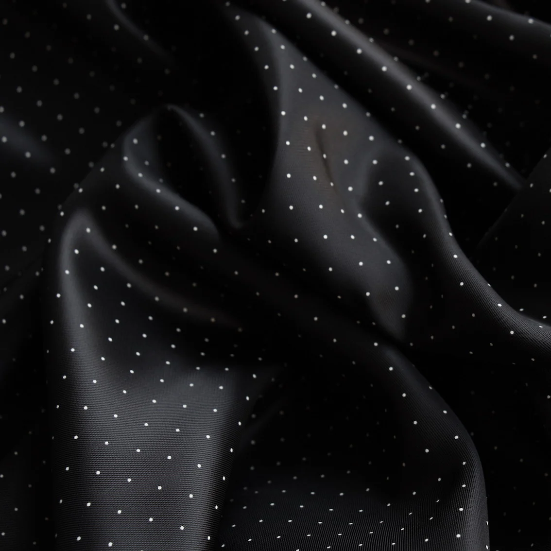 Punto Black Fancy Lining (140cm wide) - Image 2