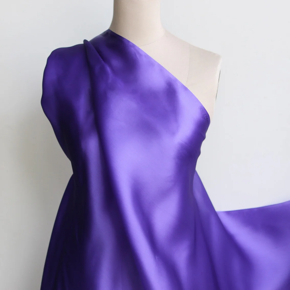 Purple Org Organza - Image 3