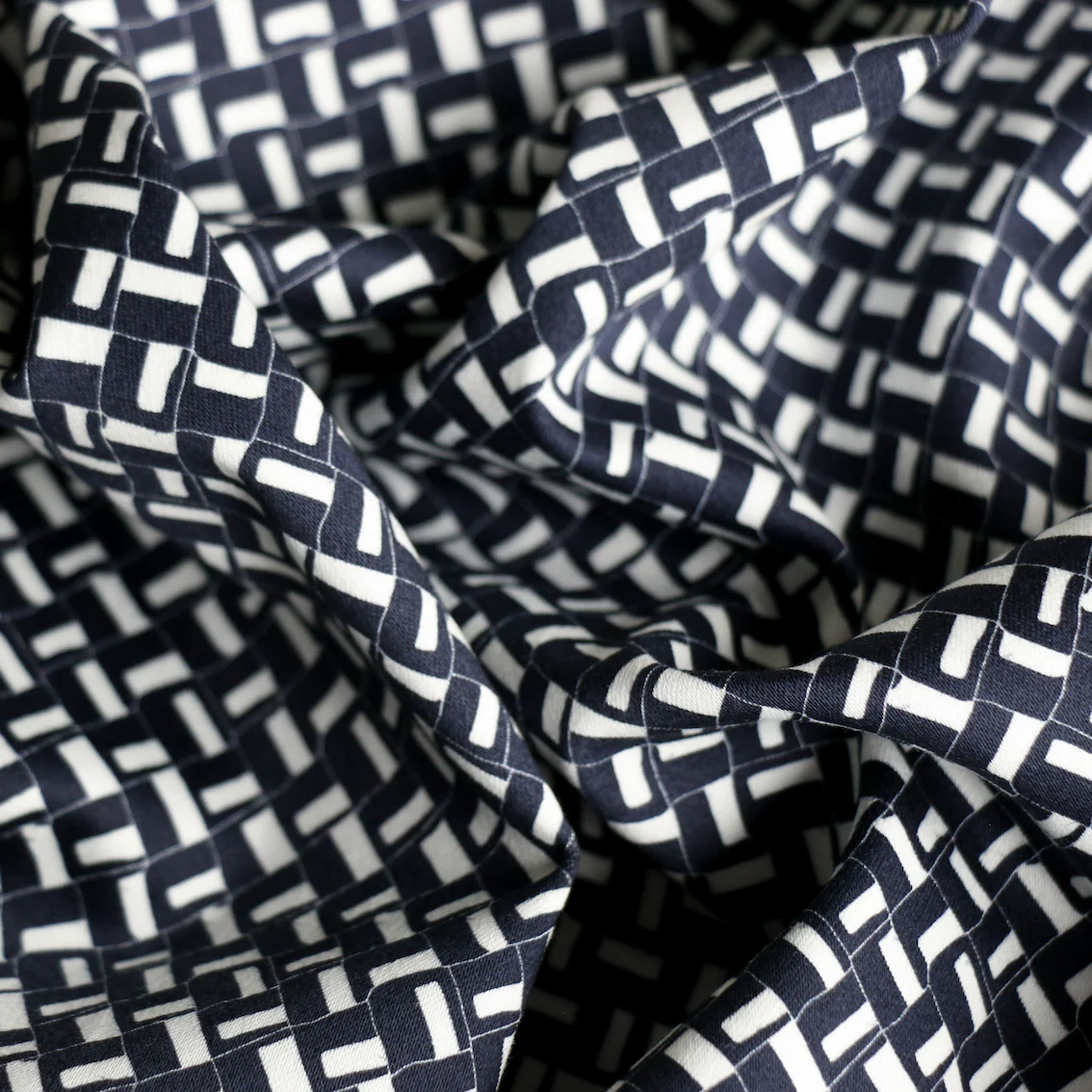 Quadri Navy Stretch Cotton - Image 2