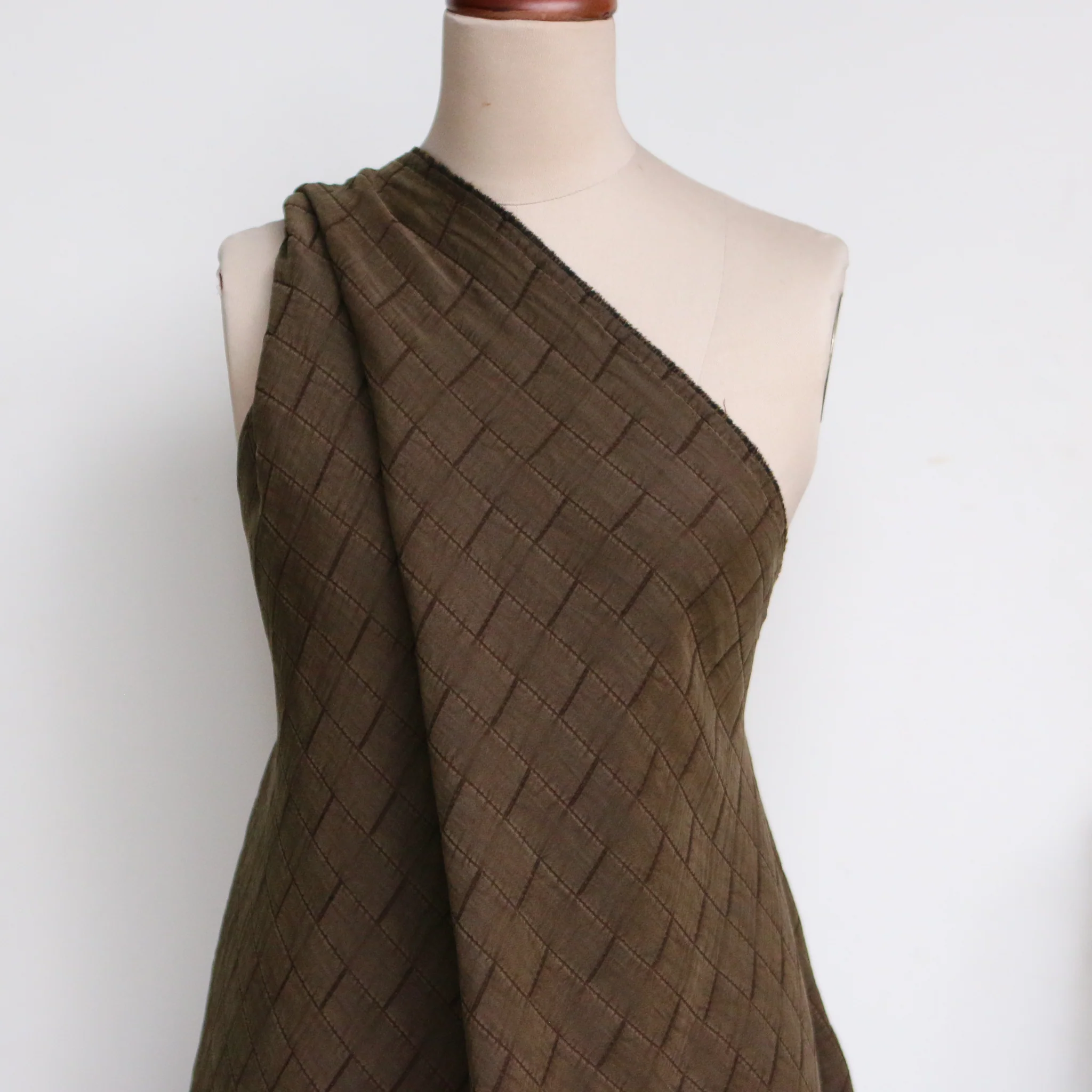 Quadri Washed Olive - Quilted Jacquard - Image 3