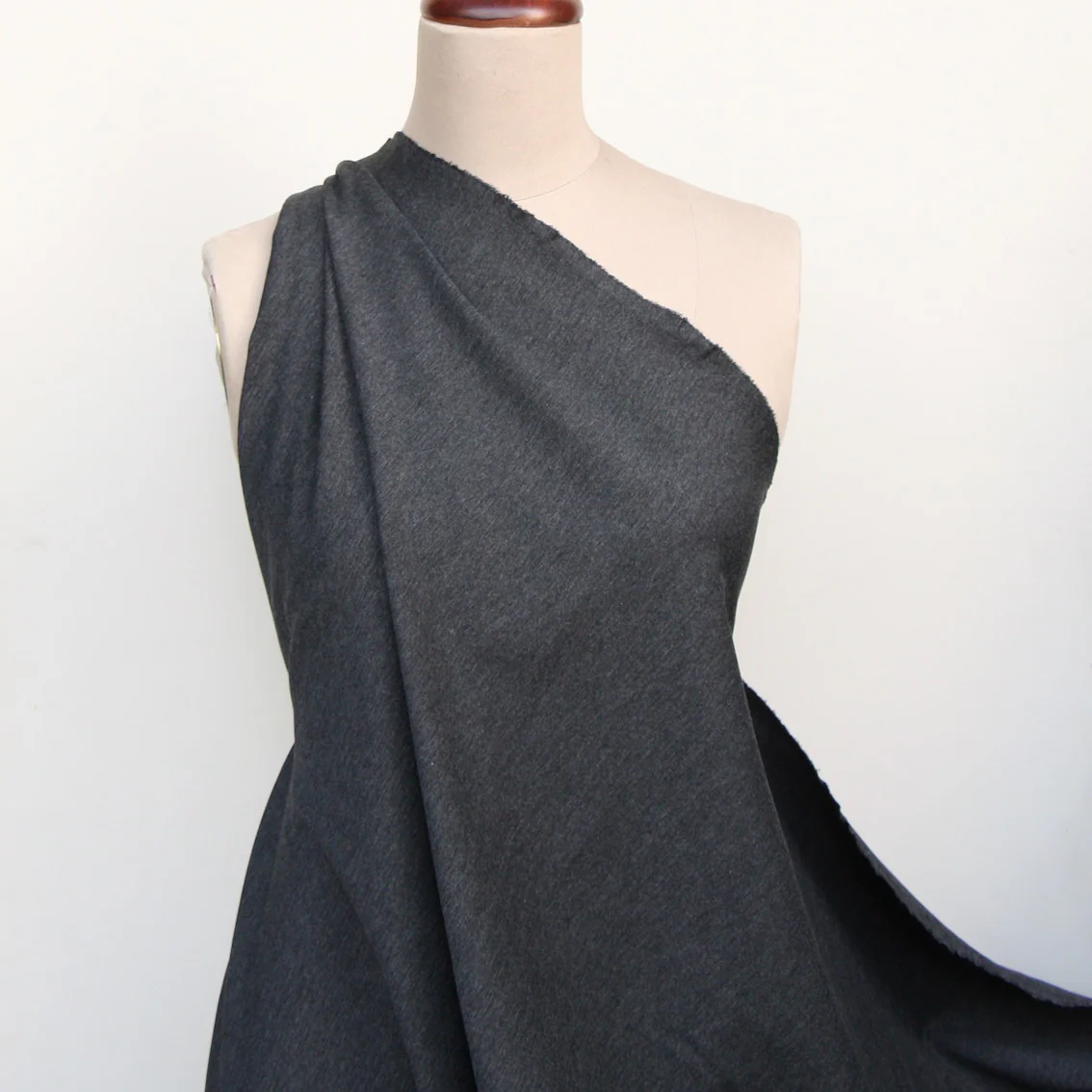Quasi Charcoal Marle - Image 4