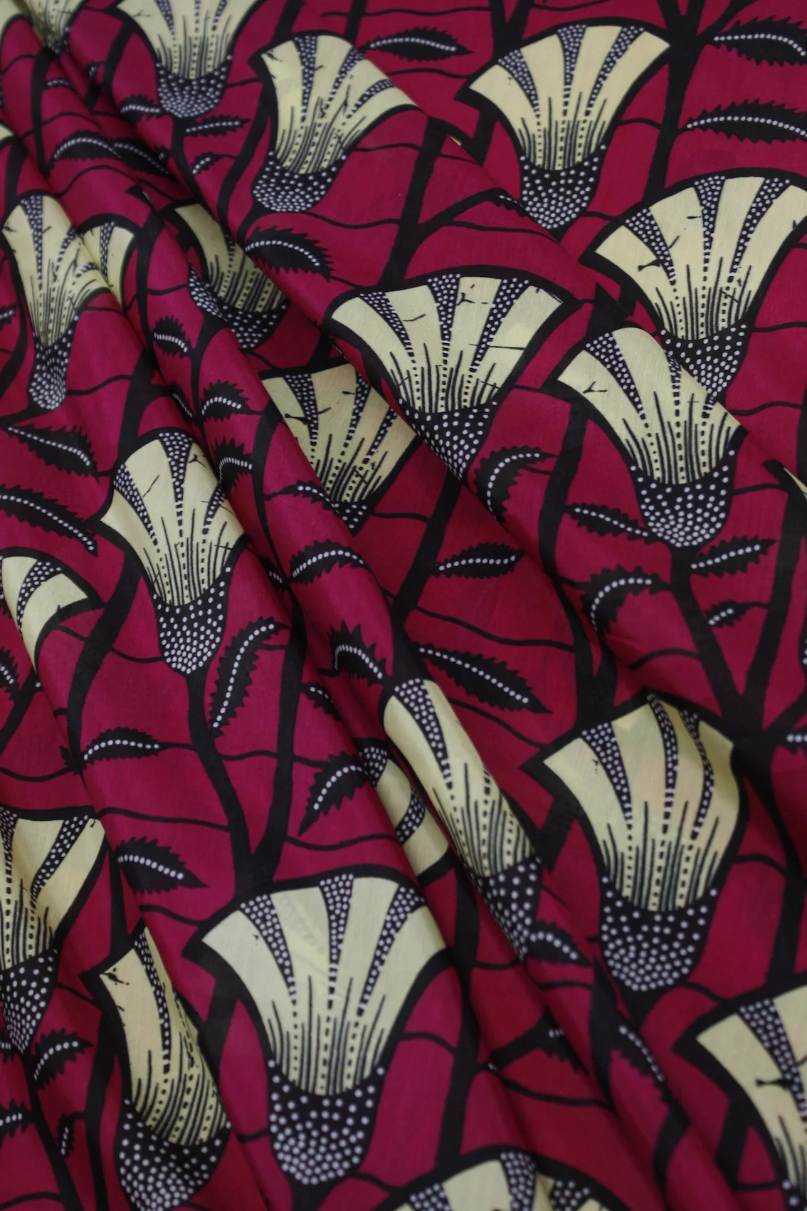 Queen Magenta - Image 3