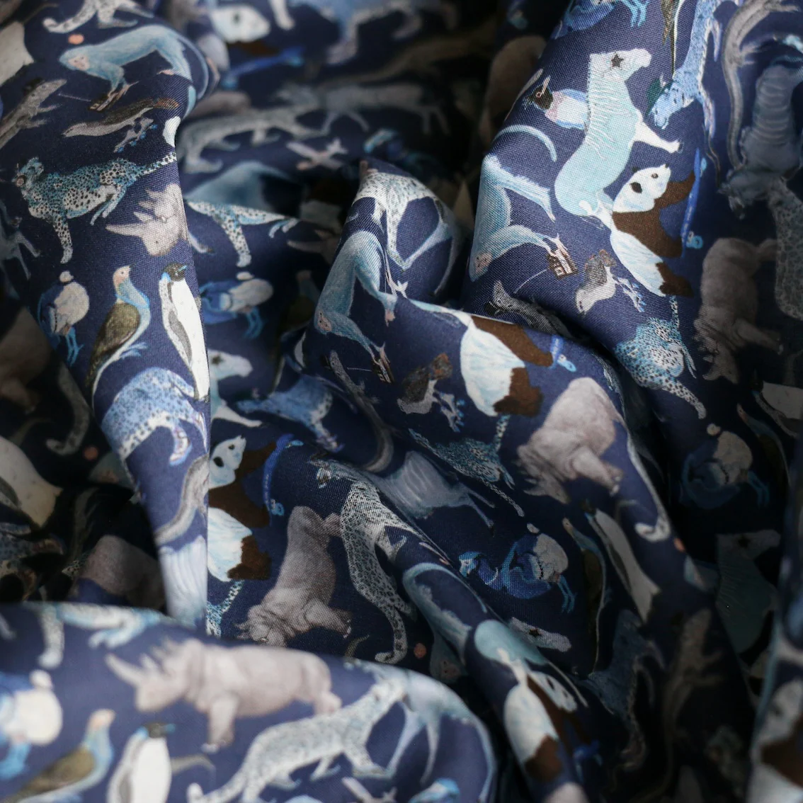 Quey 2 - Liberty Tana Lawn™ - Image 2