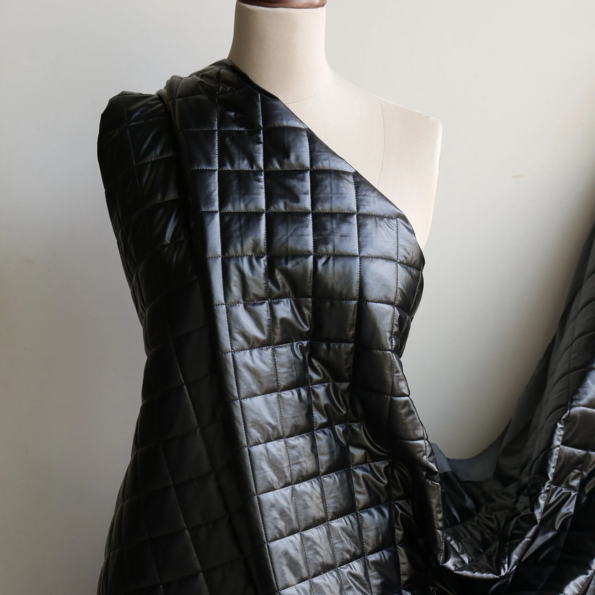 Quilted Liquid Black - Image 7