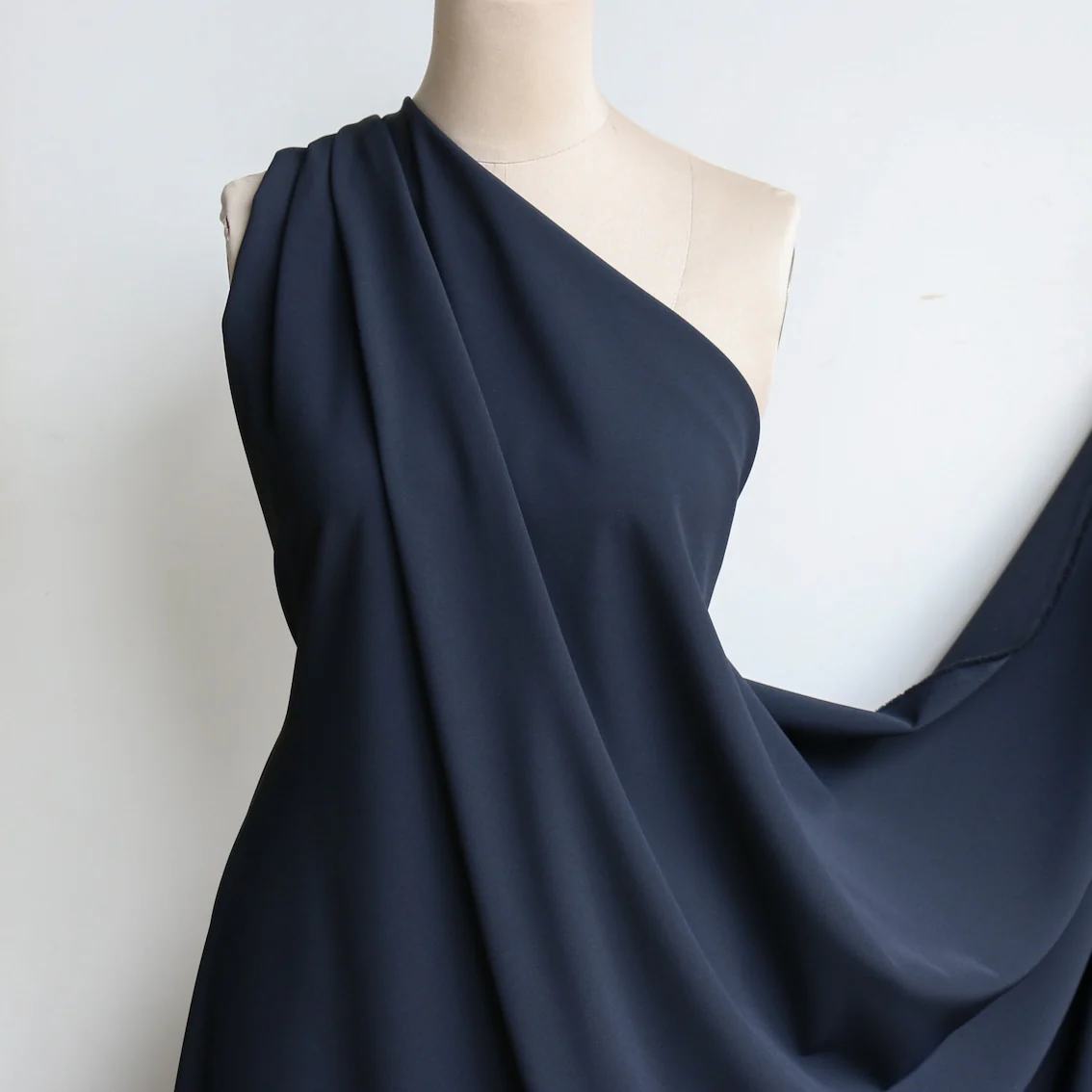Raven Two Way Stretch Woven - Image 3