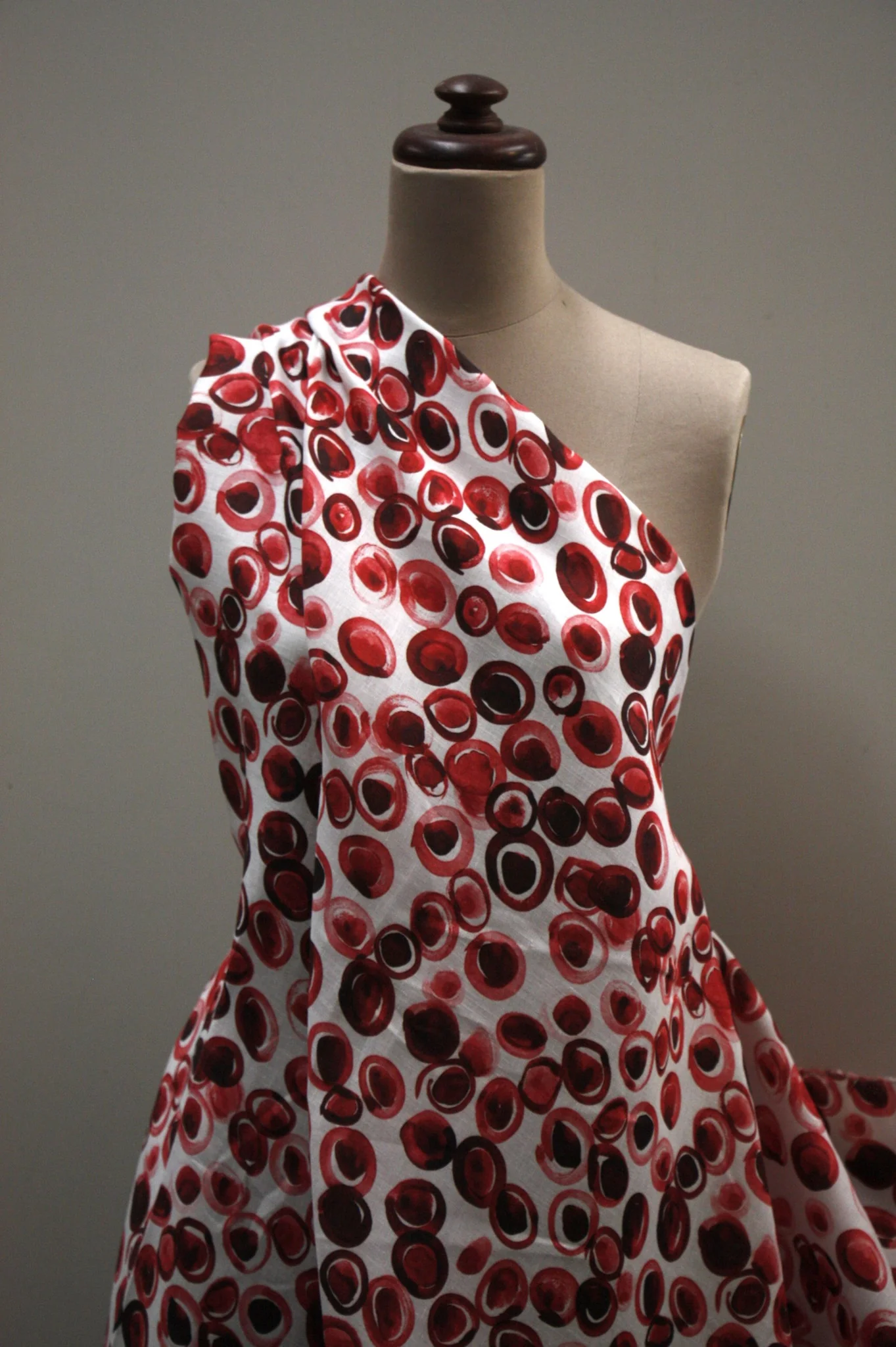Red Jelly Spot - Printed Linen - Image 4