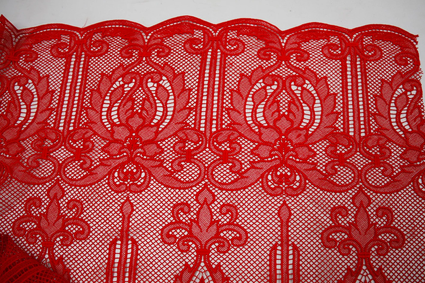 Red Motif Guipure Lace - Image 2