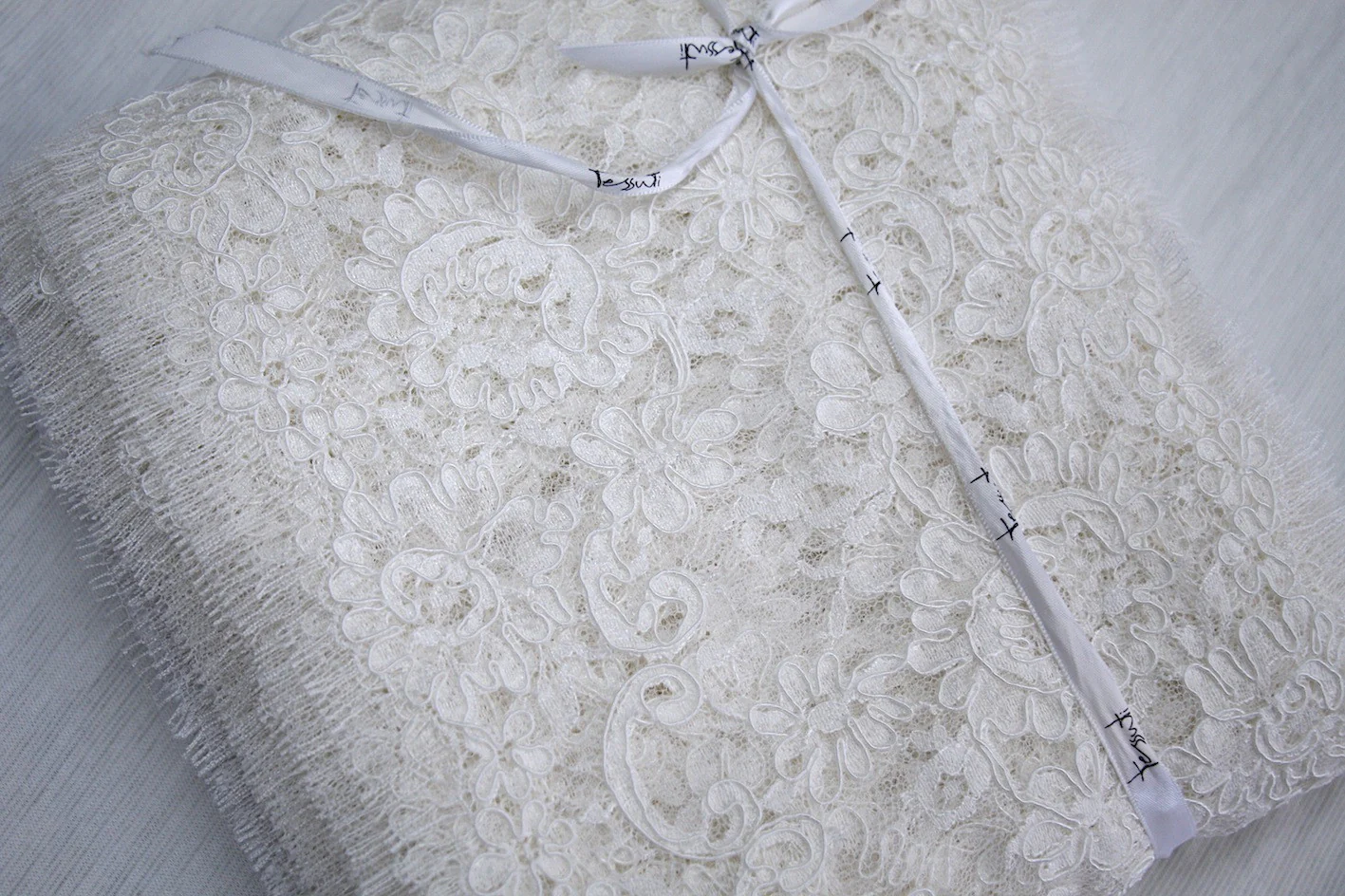 Reina Corded Lace Trim - Champagne