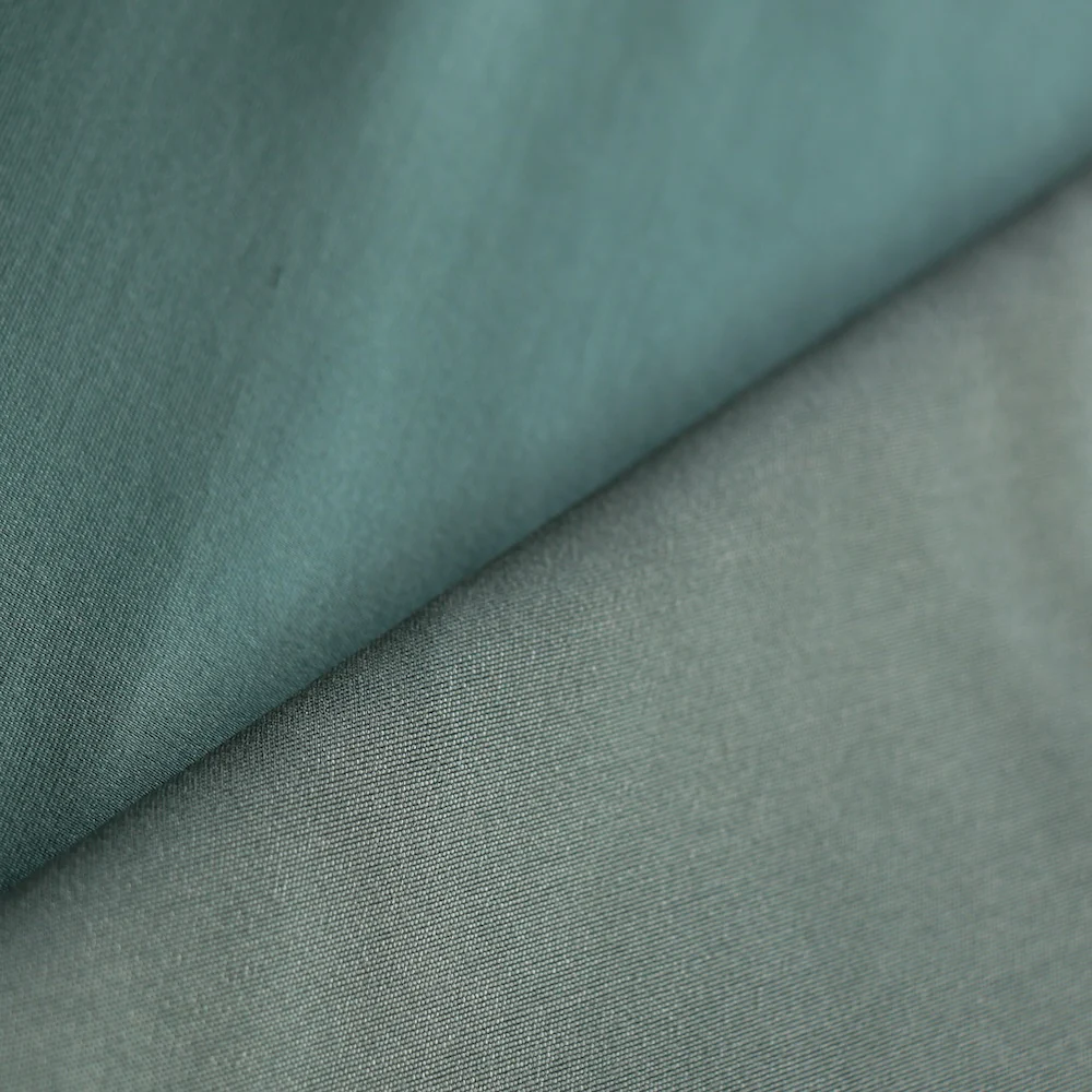 Catwalk Jardin Satin Backed - Image 3