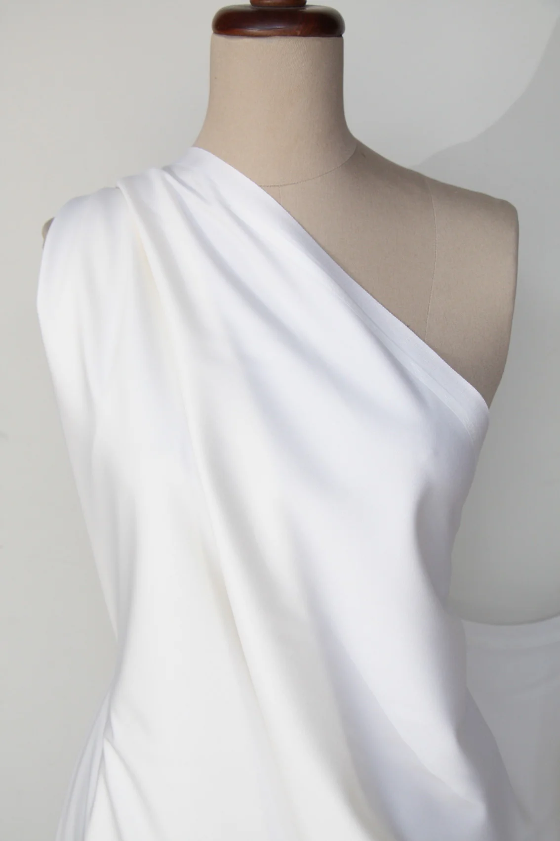 Remo Ivory - Image 3
