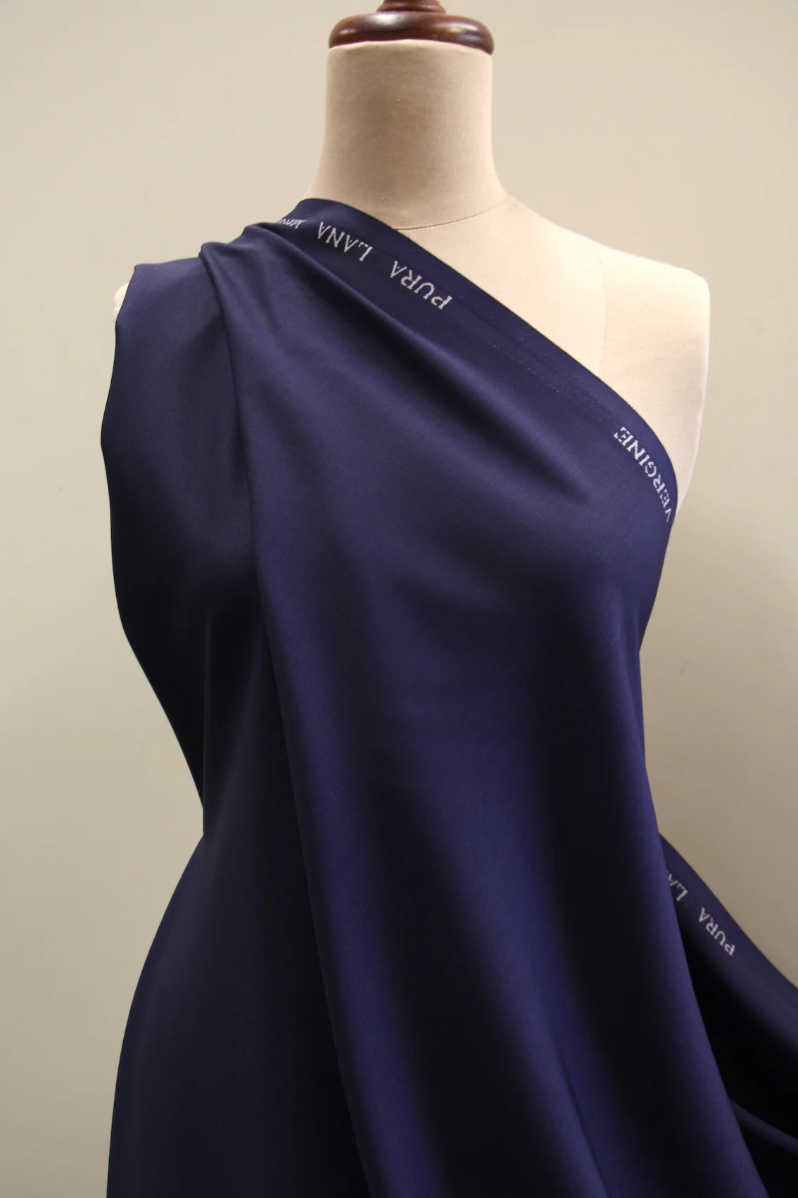 Remus Blue - Image 2