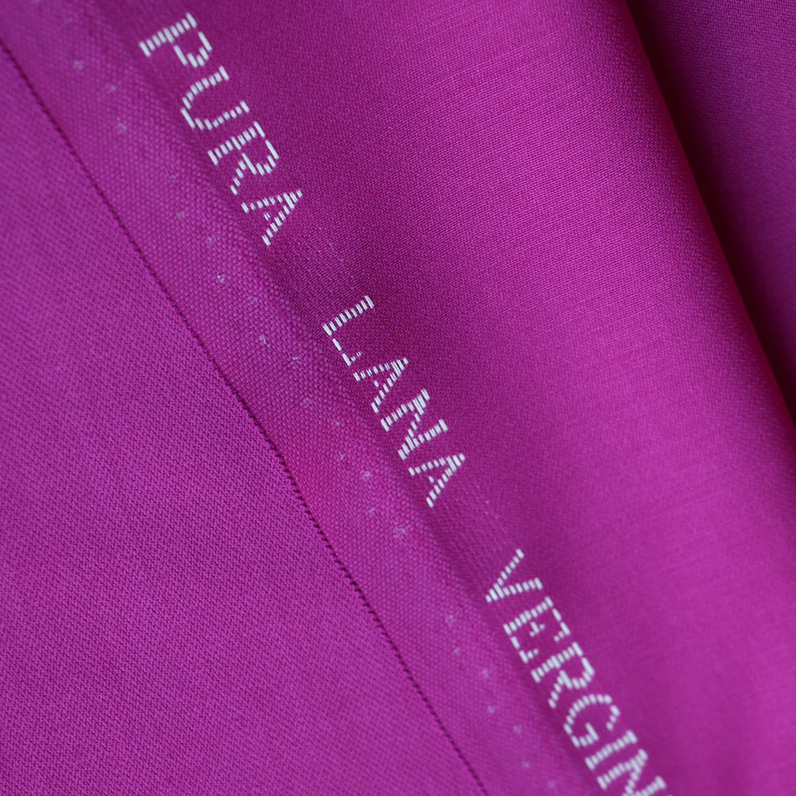 Remus Magenta - Image 3
