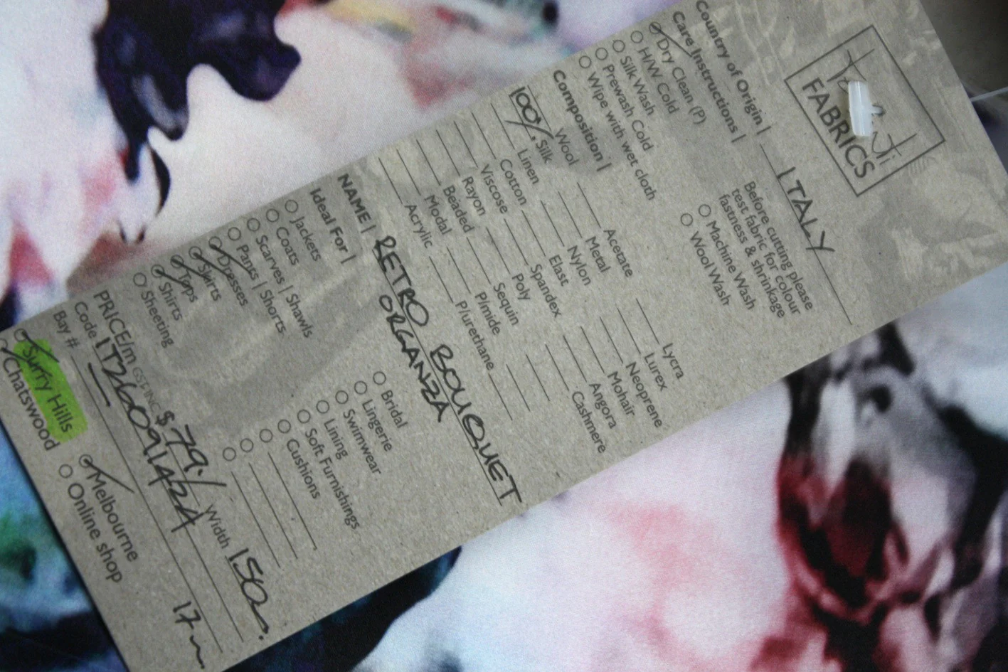 Retro Bouquet - Organza - Image 5