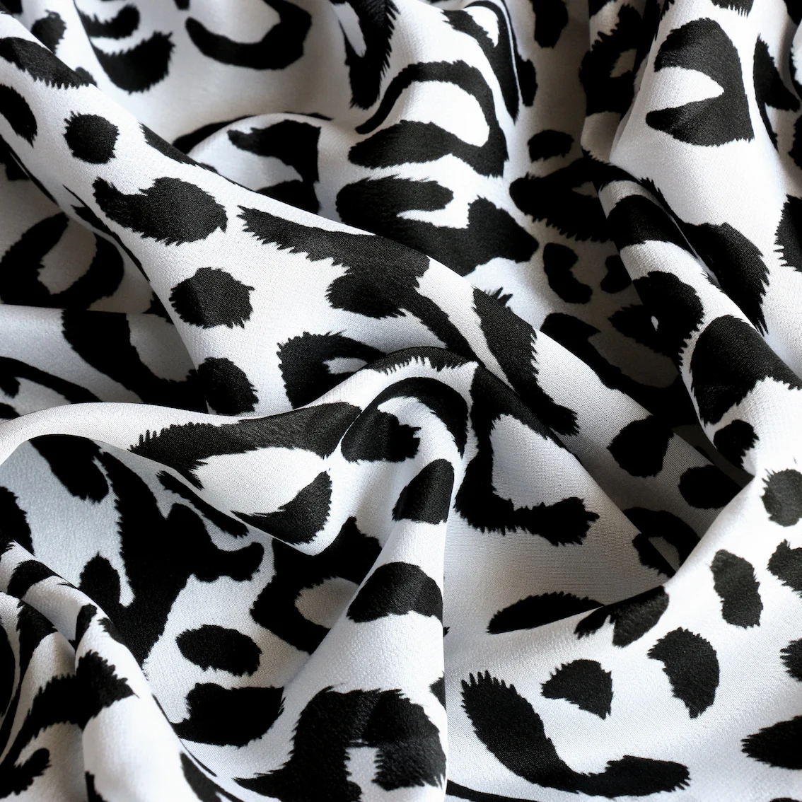 Rita Cheetah Silk CDC - Image 2