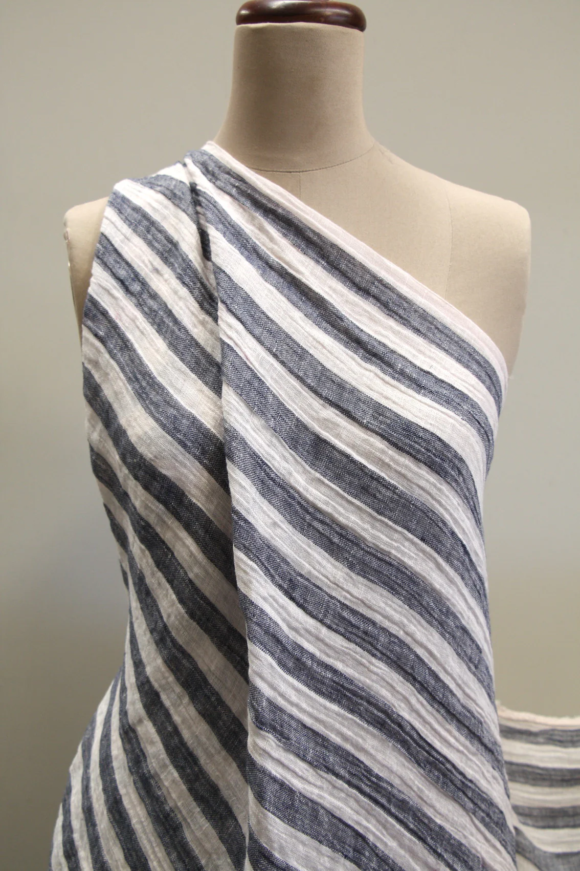 Riviera Indigo Stripe Crinkle Linen - Image 4