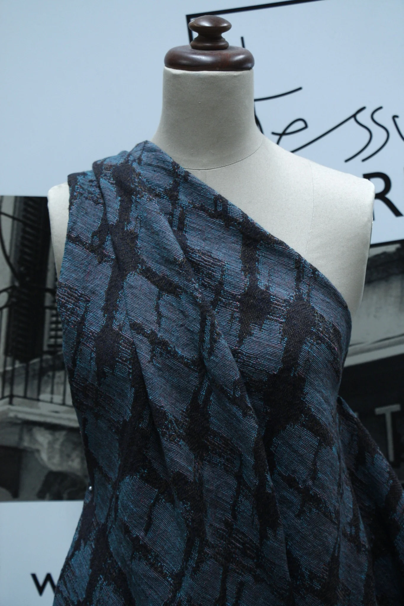 Rocky Road Crinkle Jacquard - Image 5