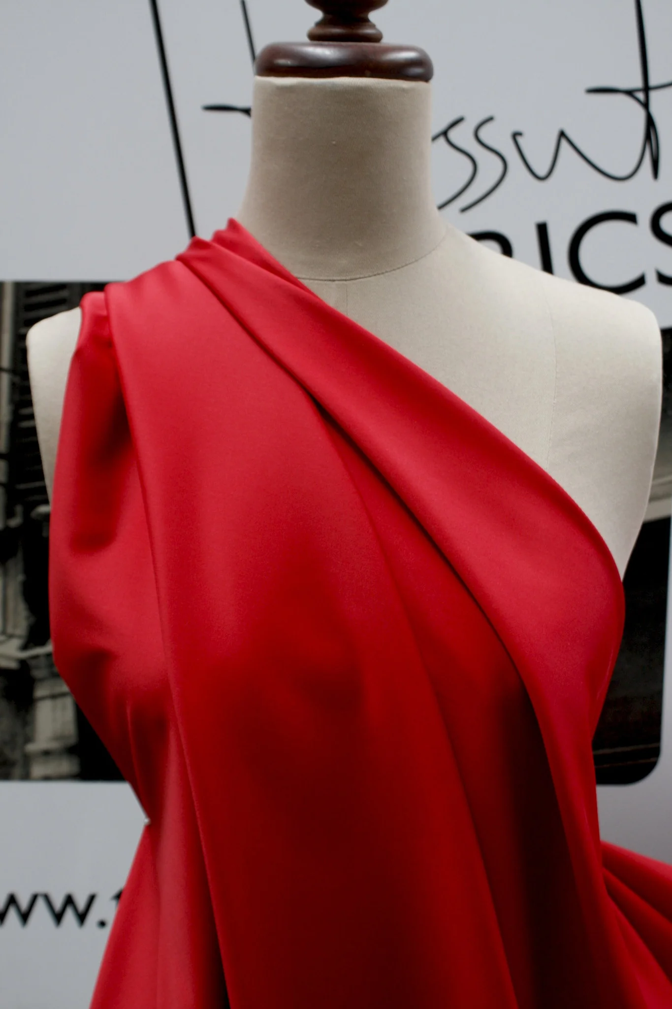 Roma Rosso - Image 4