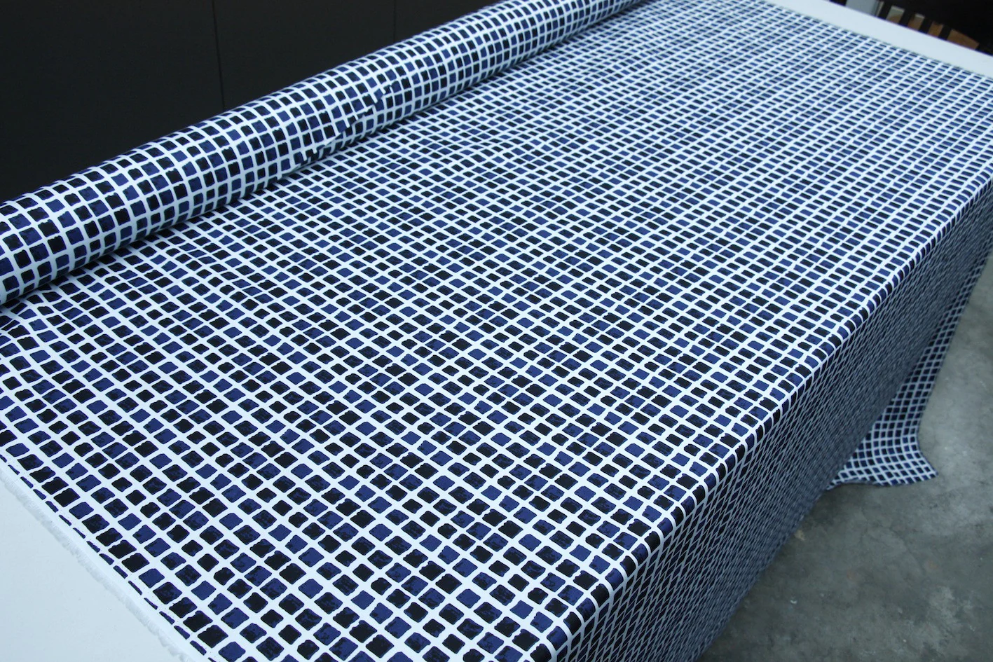 Roman Grid - Image 3
