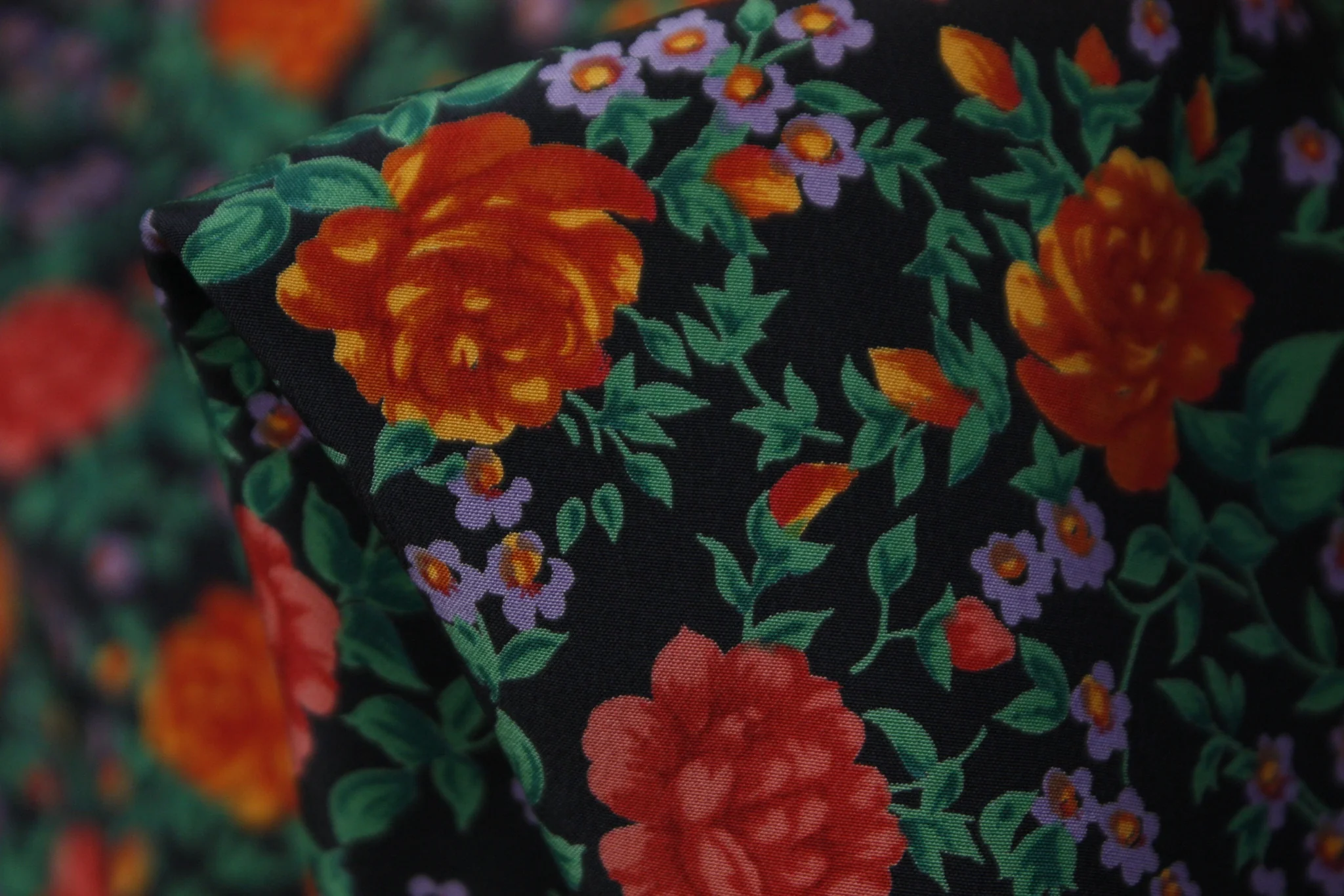 Rose Floral Red - Silk CDC