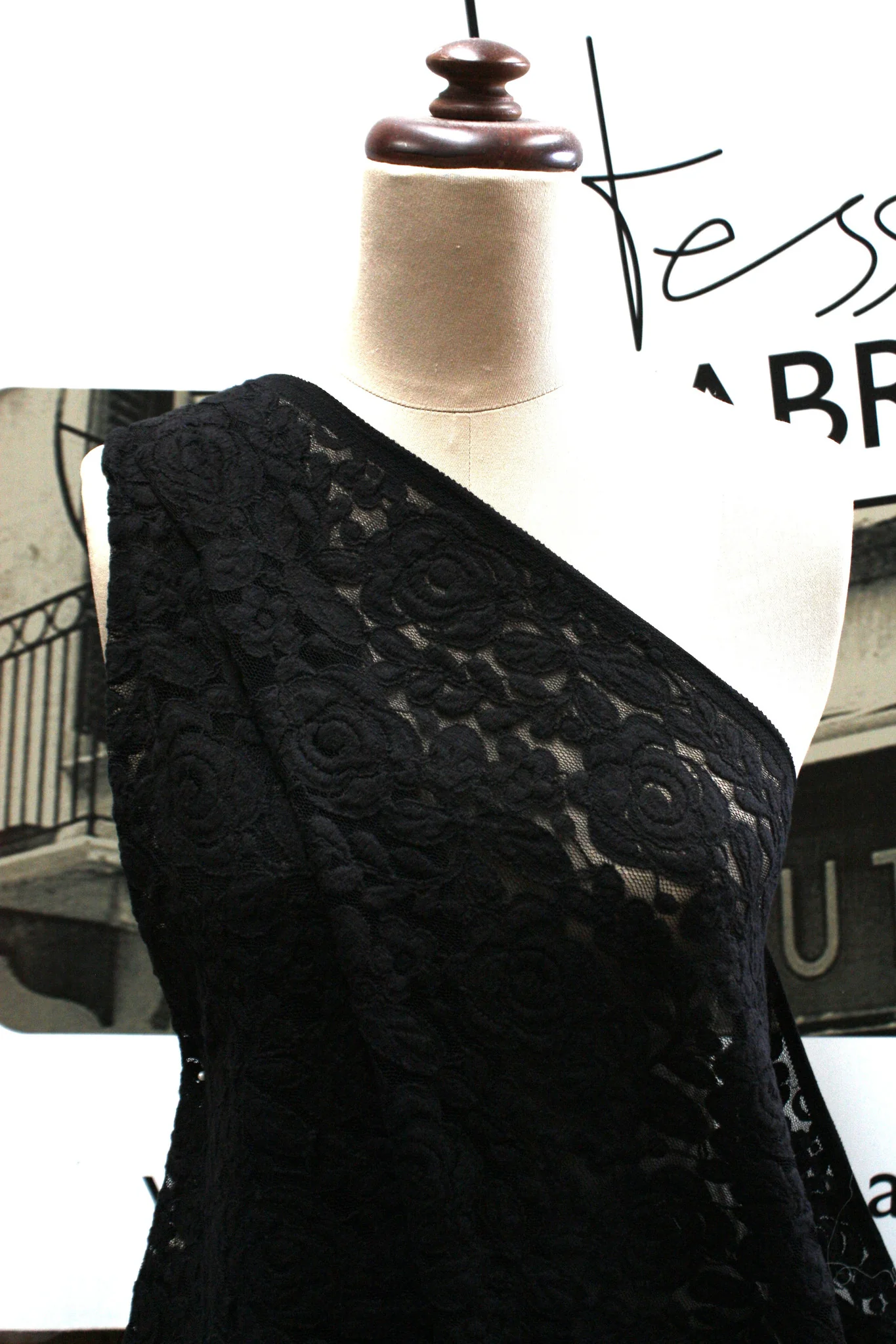 Rose Guipure Black - Stretch Lace - Image 6