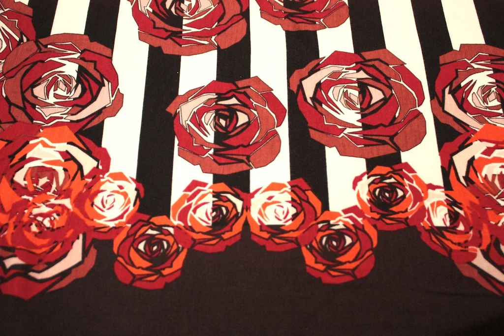 Rose Pyramid - Image 4