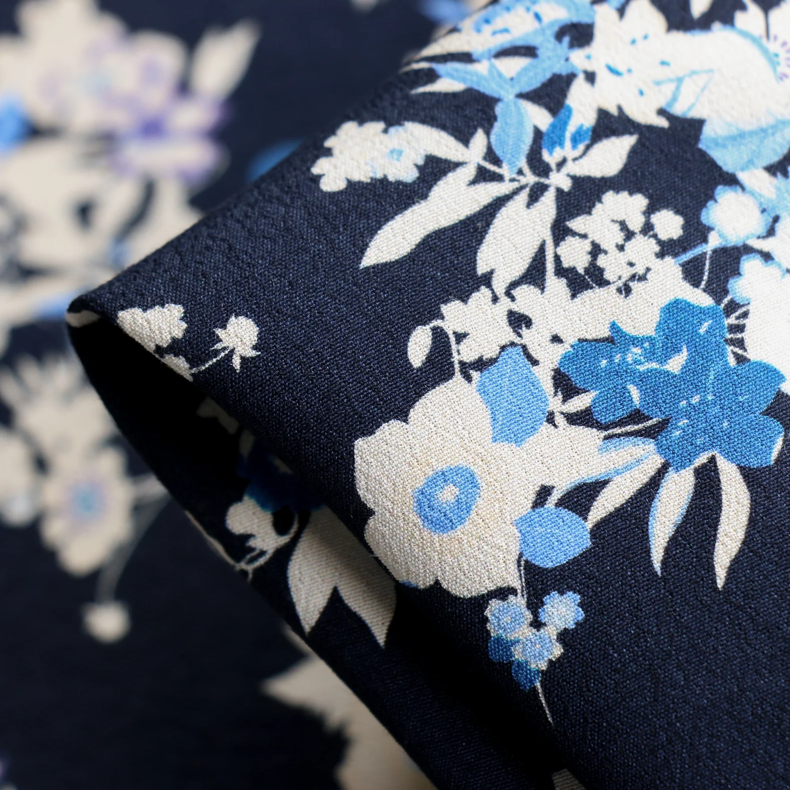 Roselli Blu Viscose Crepe