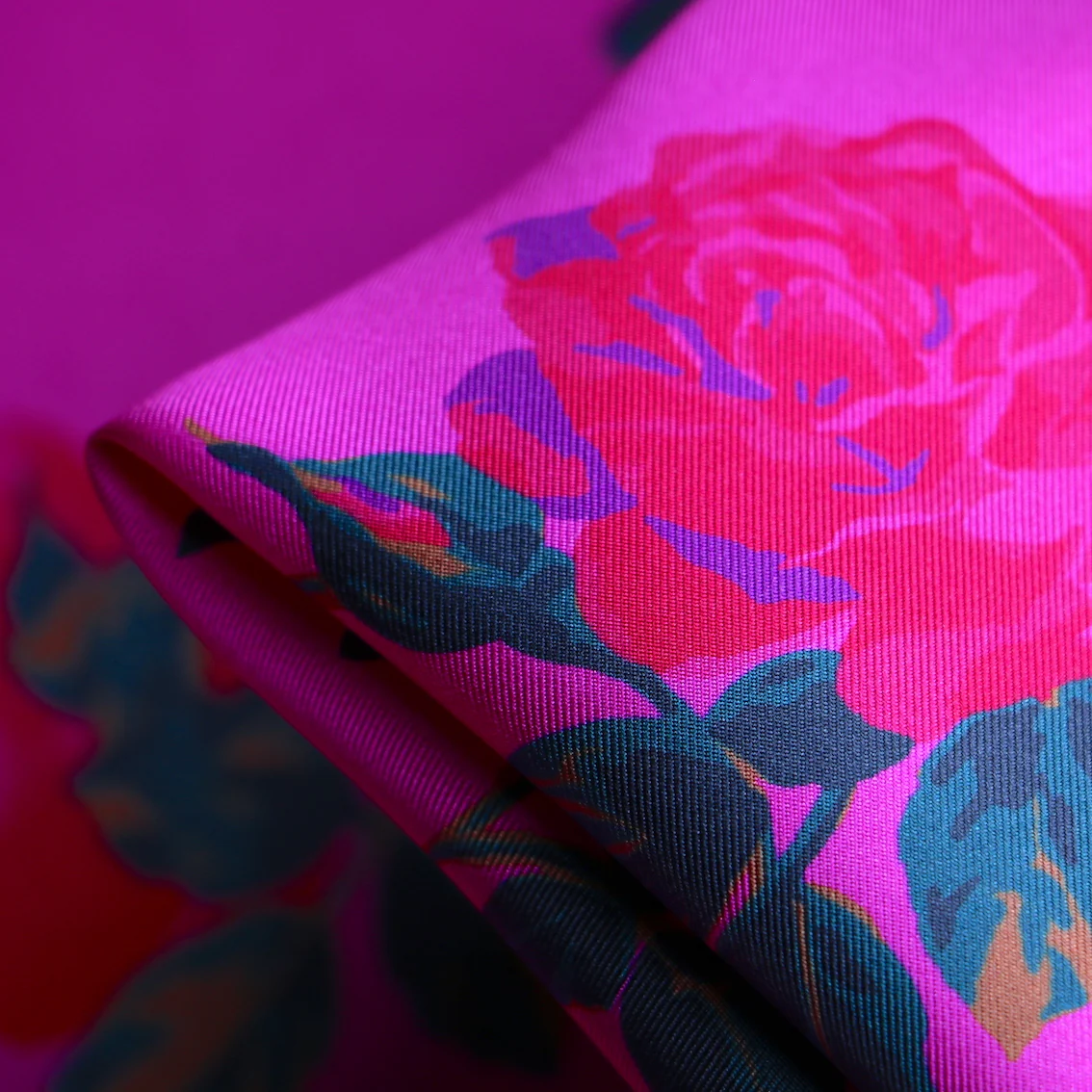 Roseto Fuchsia - Silk Twill