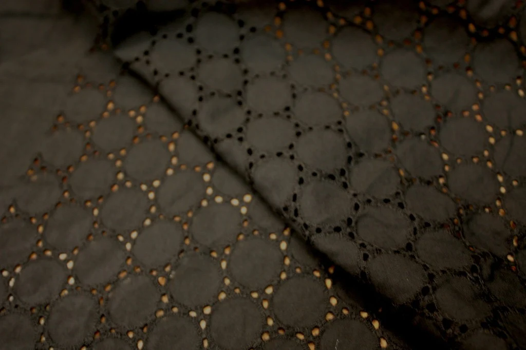 Rounds Stars Embroidery - Black
