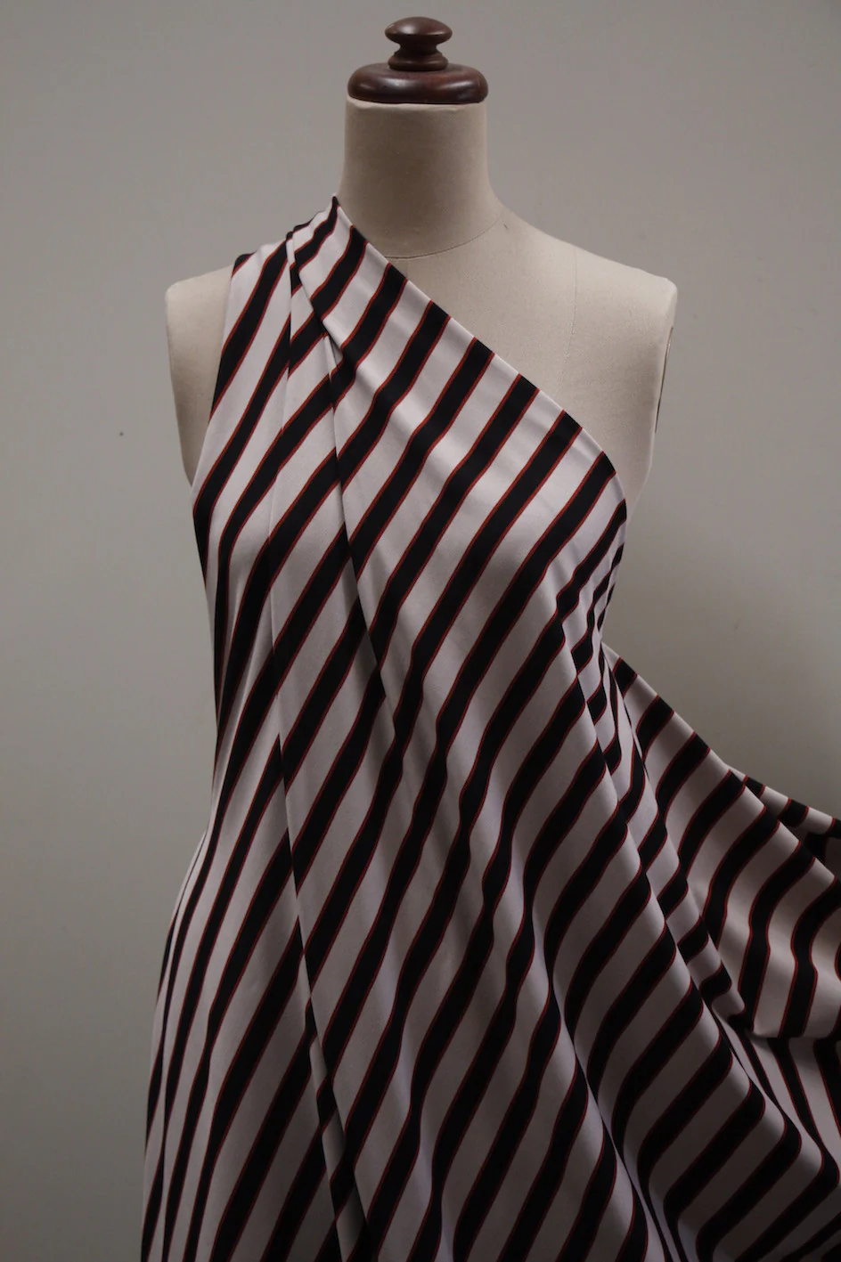Rust Based Liner - Image 5