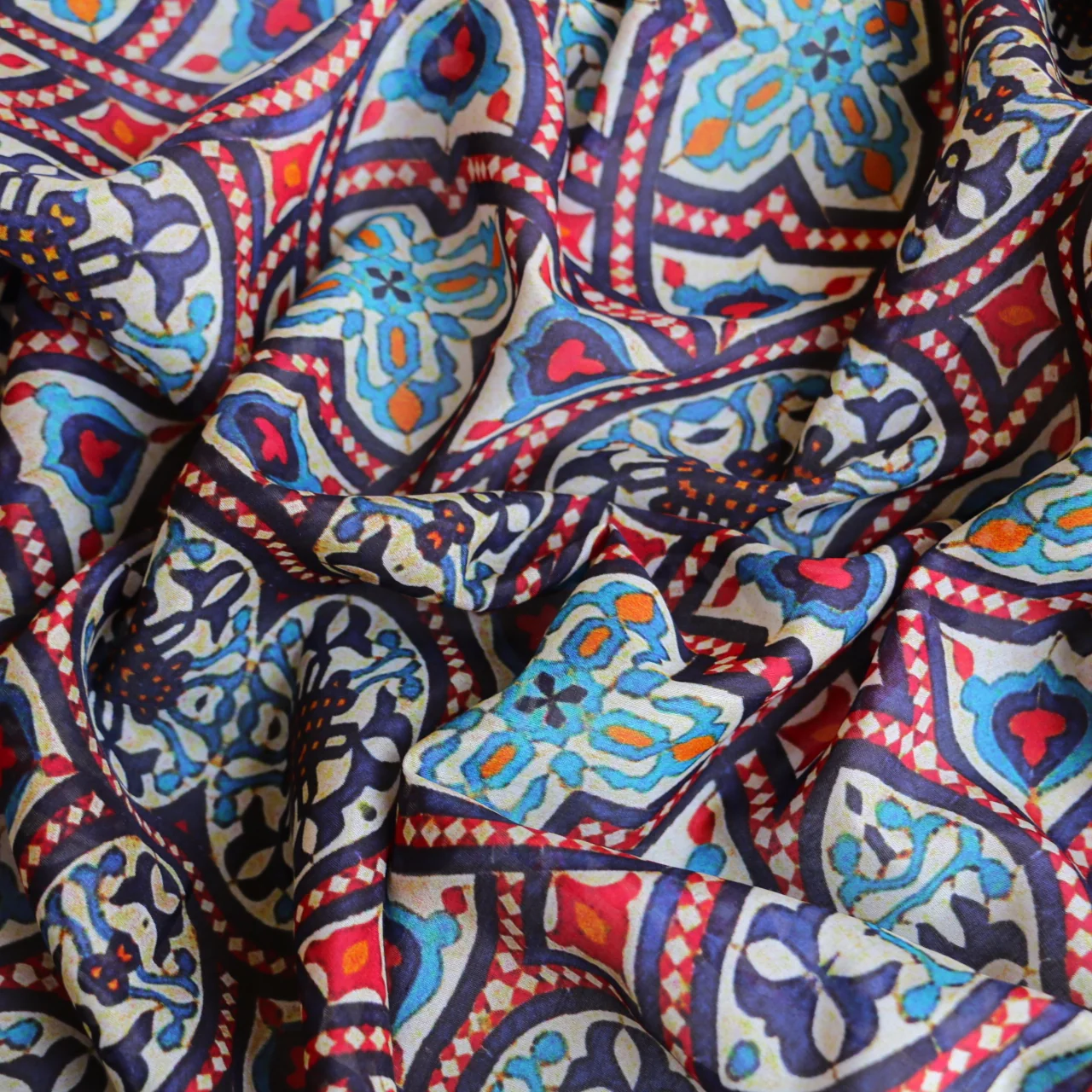 Safa Print Cotton/Silk Voile - Image 2