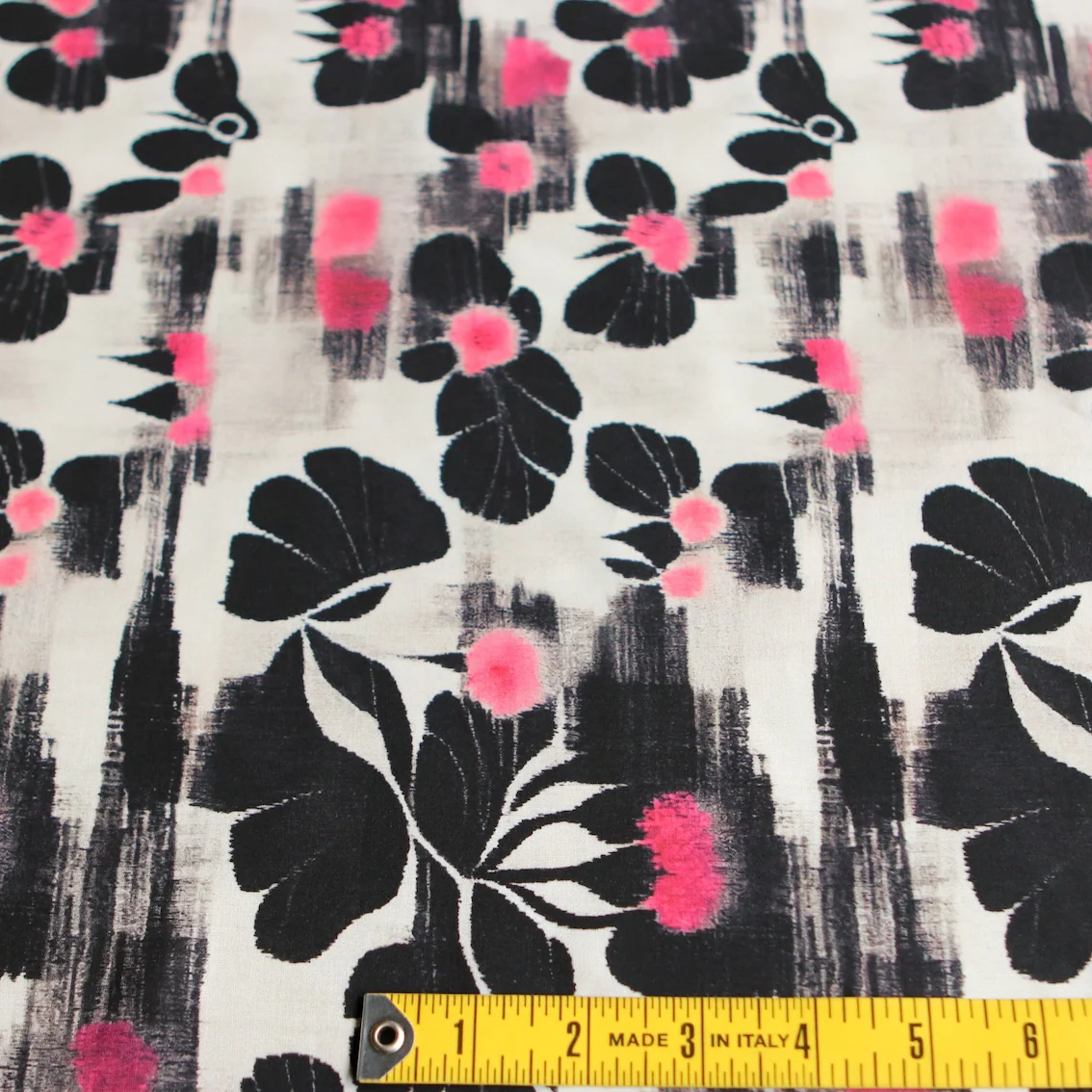 Sakura Noir Viscose/Tencel - Image 3