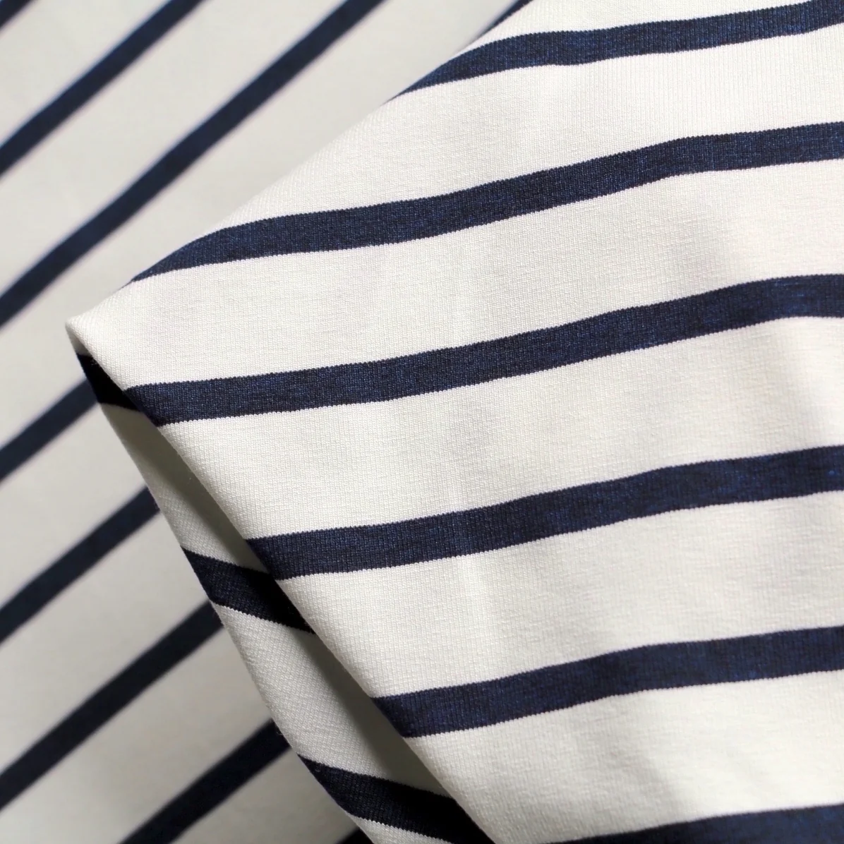 Sapphire Story Line Jersey