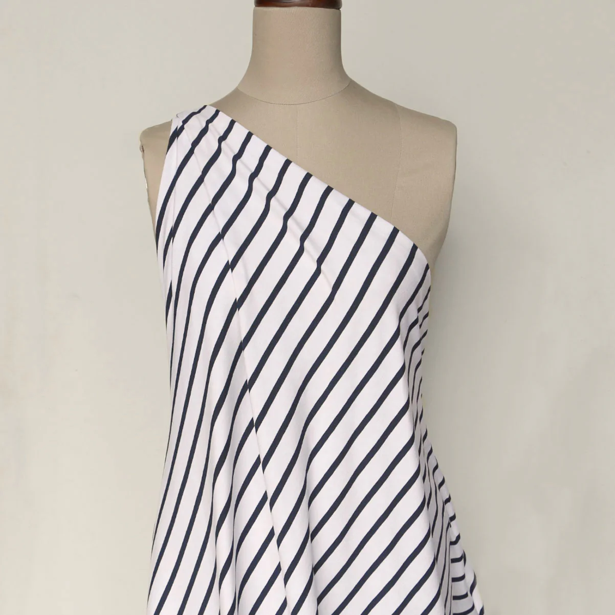 Sapphire Story Line Jersey - Image 5