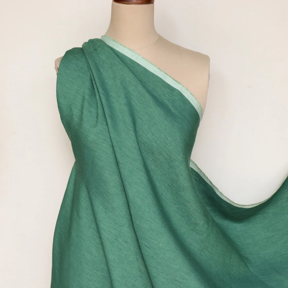 Sara Seagreen Linen - Image 4