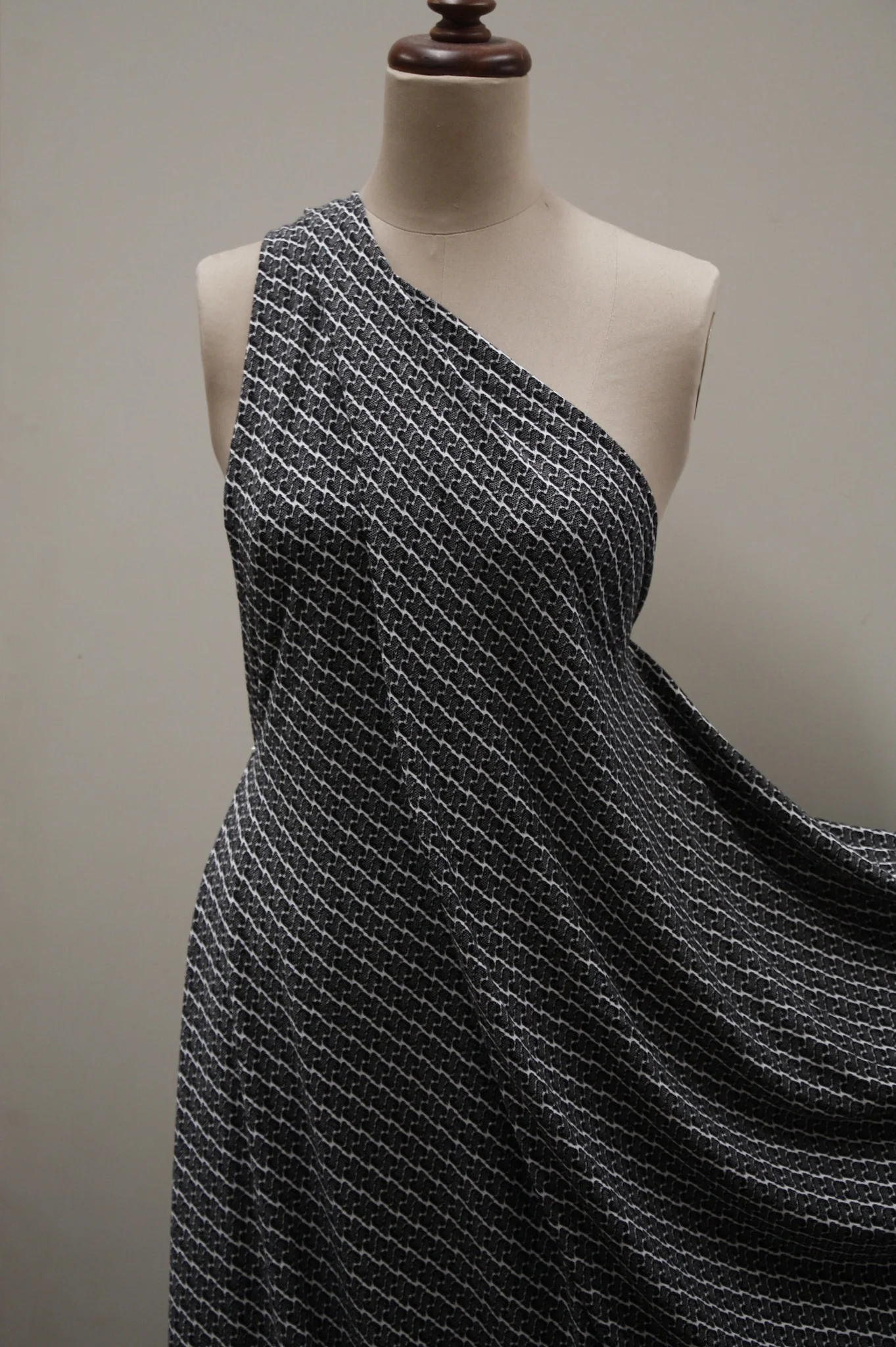 Scroll Jersey - Image 5