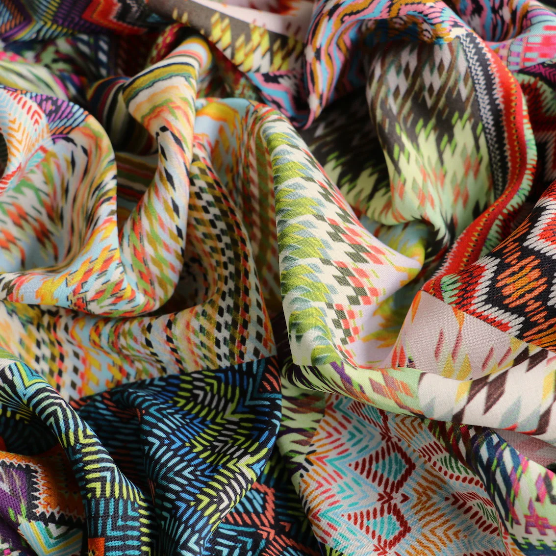 Shattered Art Viscose Poplin - Image 2